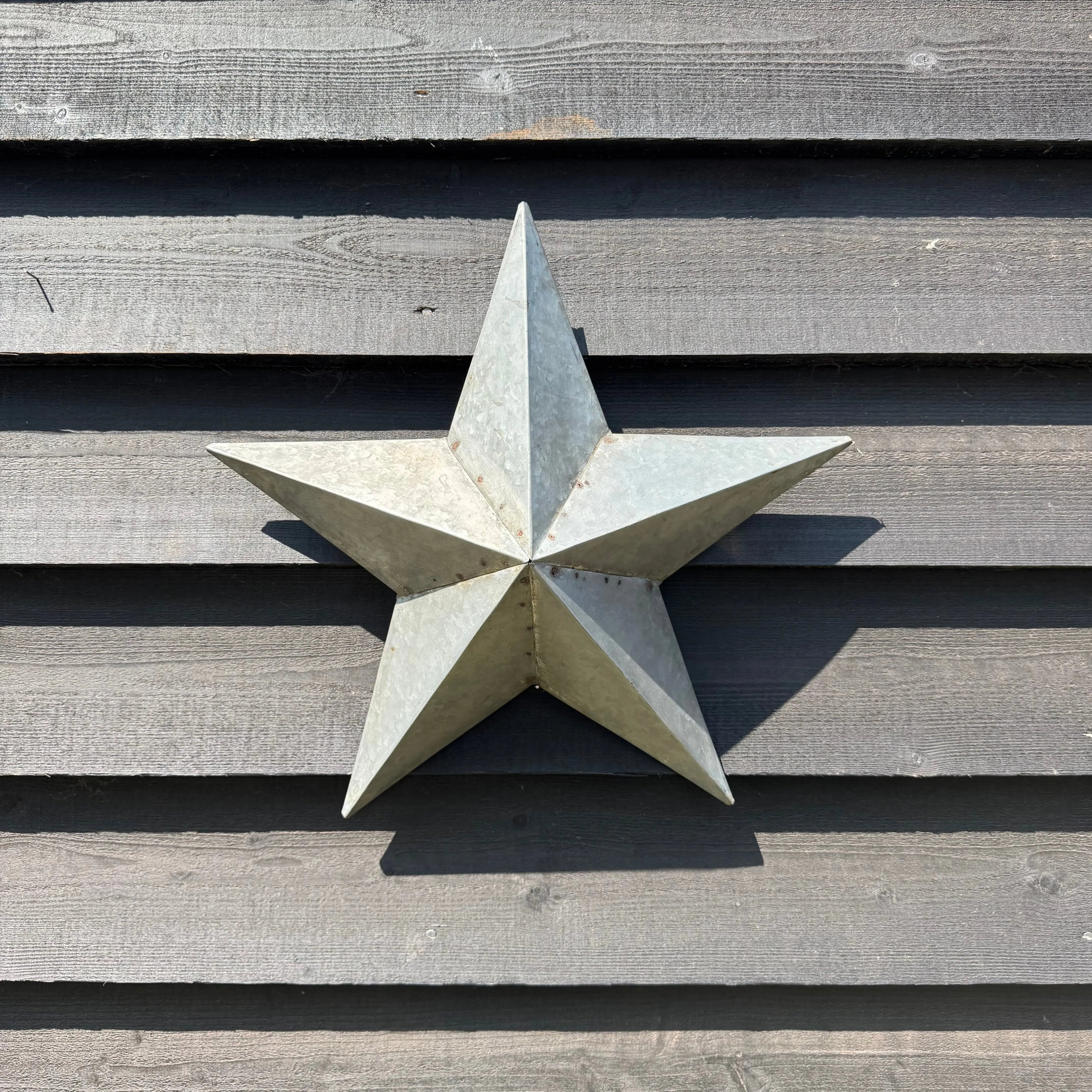 Large Armish Barn Steel Star