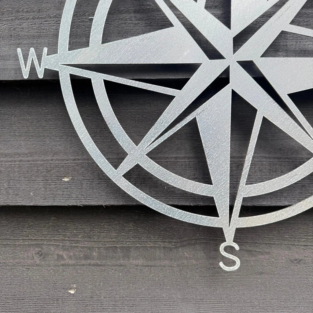 Rustic Warehouse Norfolk | 50cm Galvanized Steel Compass Wall Art