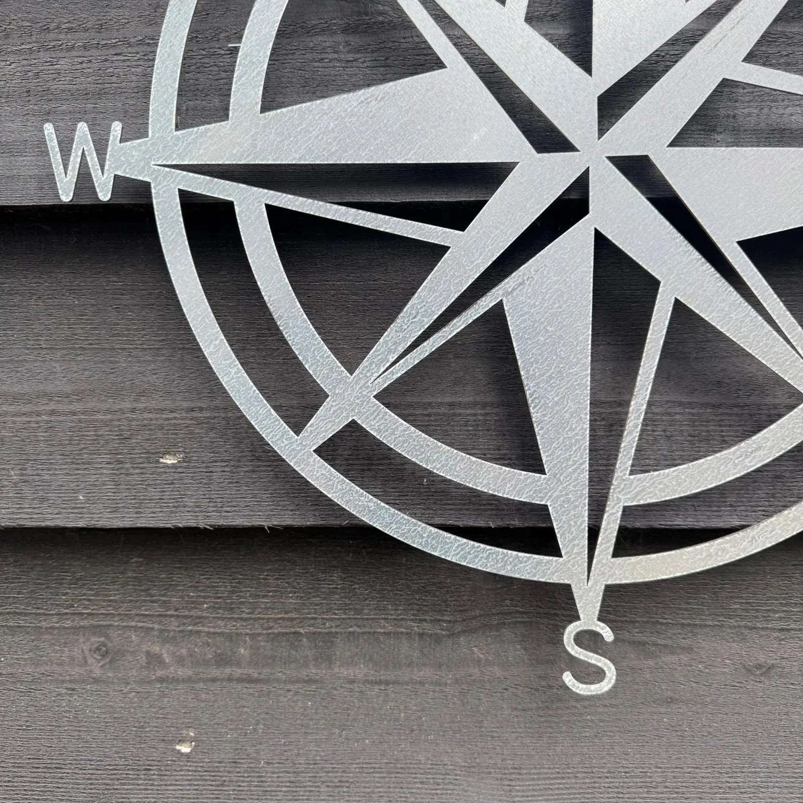 Rustic Warehouse Norfolk | 50cm Galvanized Steel Compass Wall Art