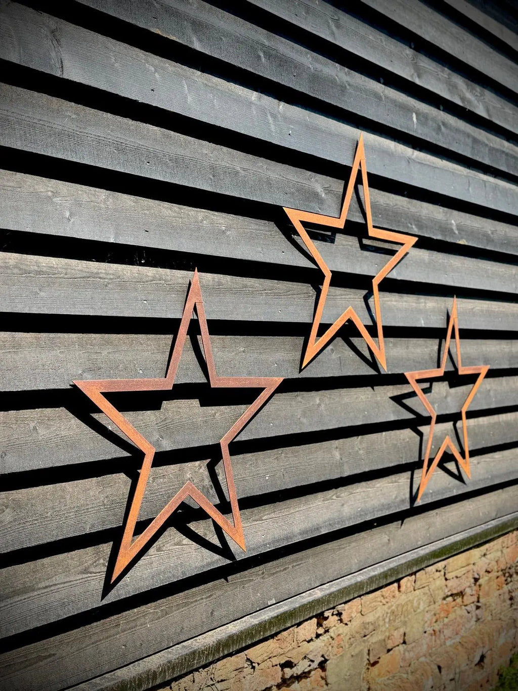 Rustic Warehouse Norfolk Large Rusty Metal Barn Stars - Set of 3