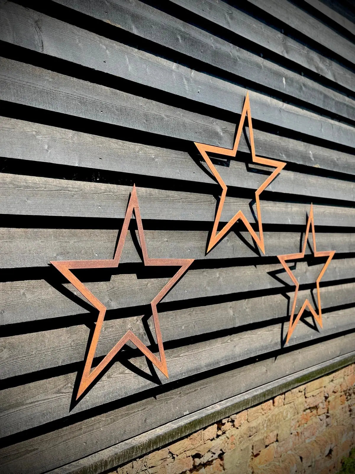 Rustic Warehouse Norfolk Large Rusty Metal Barn Stars - Set of 3