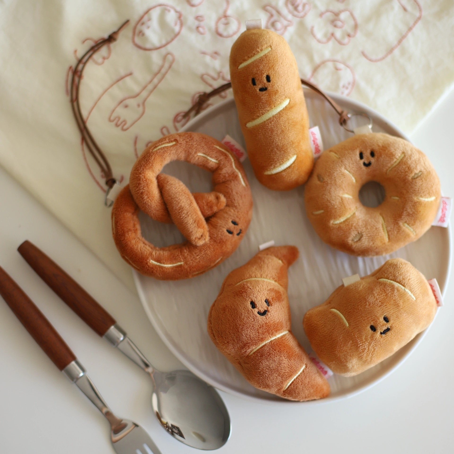 LuLuFun Studio Bread Plush Bakery Bag Charm – Kawaii Stuffed Food Toy
