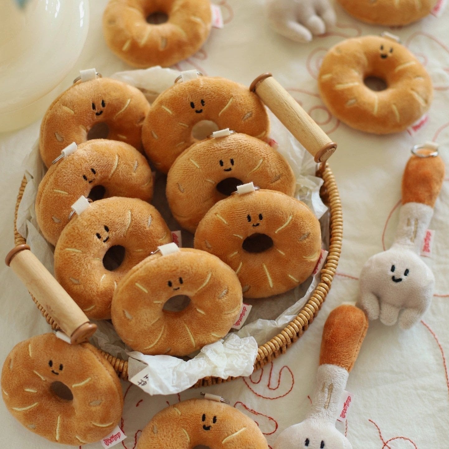 LuLuFun Studio Bread Plush Bakery Bag Charm – Kawaii Stuffed Food Toy