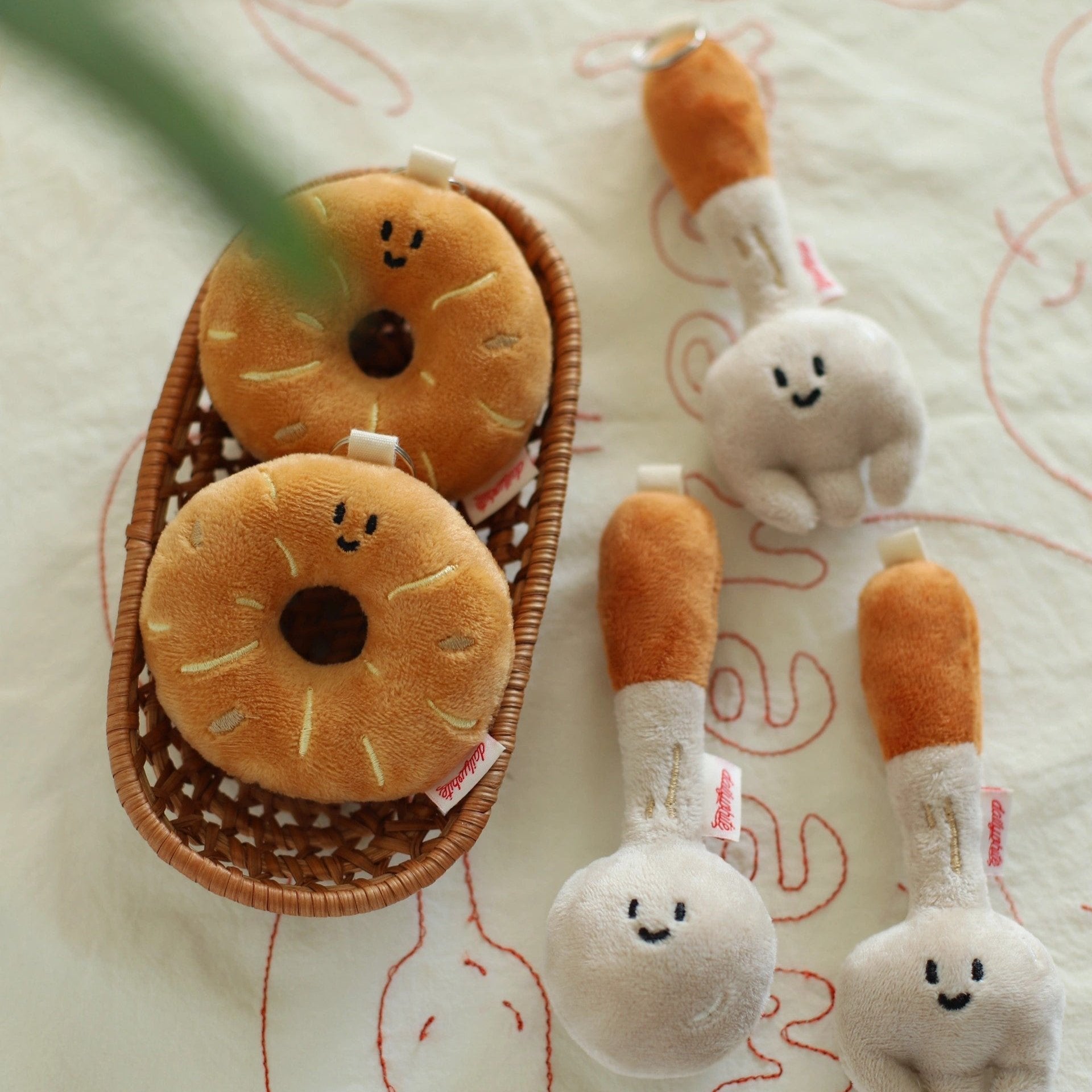 LuLuFun Studio Bread Plush Bakery Bag Charm – Kawaii Stuffed Food Toy