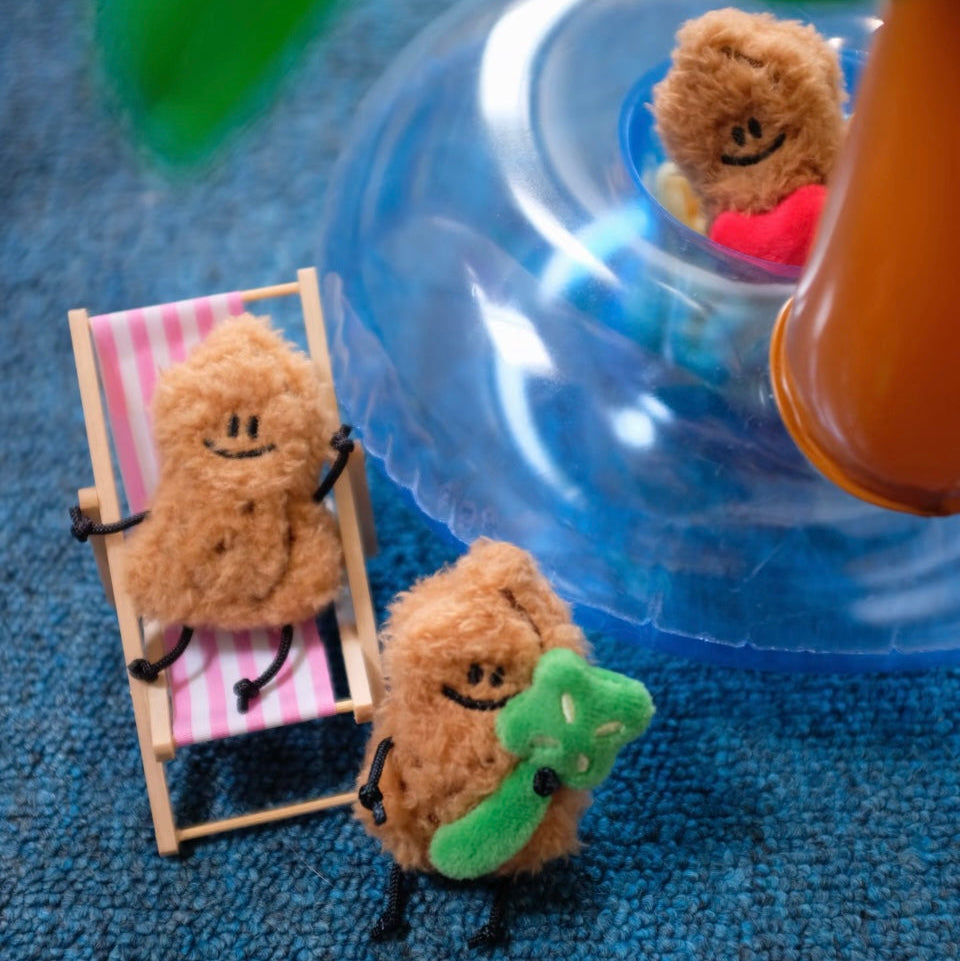 Mini Peanut Plush Keychain – Cute Smiling Bag Charm by Fickle Plan