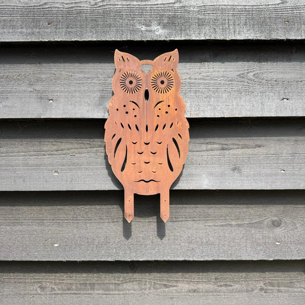 Rustic Metal Owl Garden Ornament – 35cm Steel Outdoor Sculpture