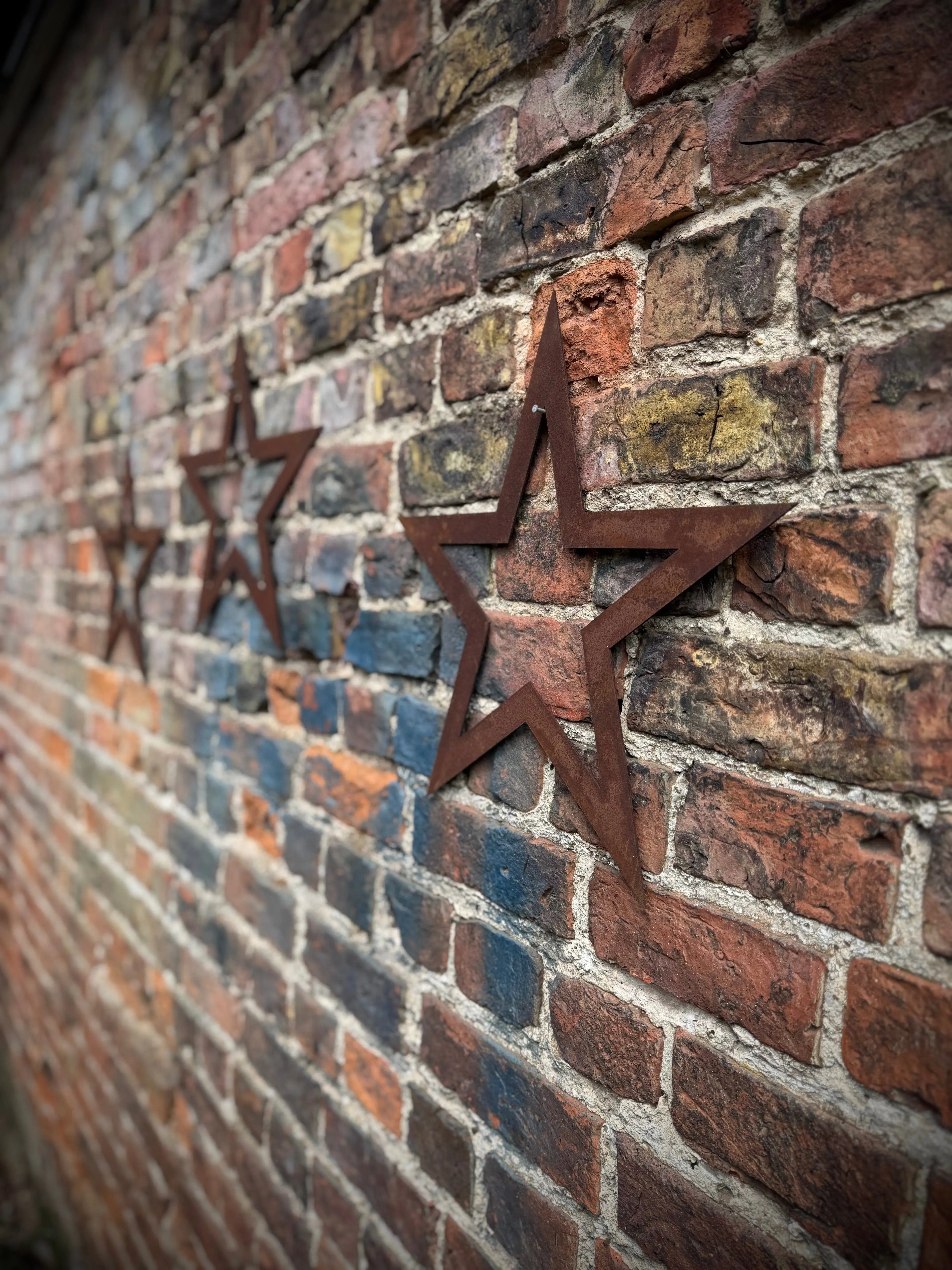 Rustic Warehouse Norfolk | Set of 3 Rusty Metal Stars Garden Wall Art