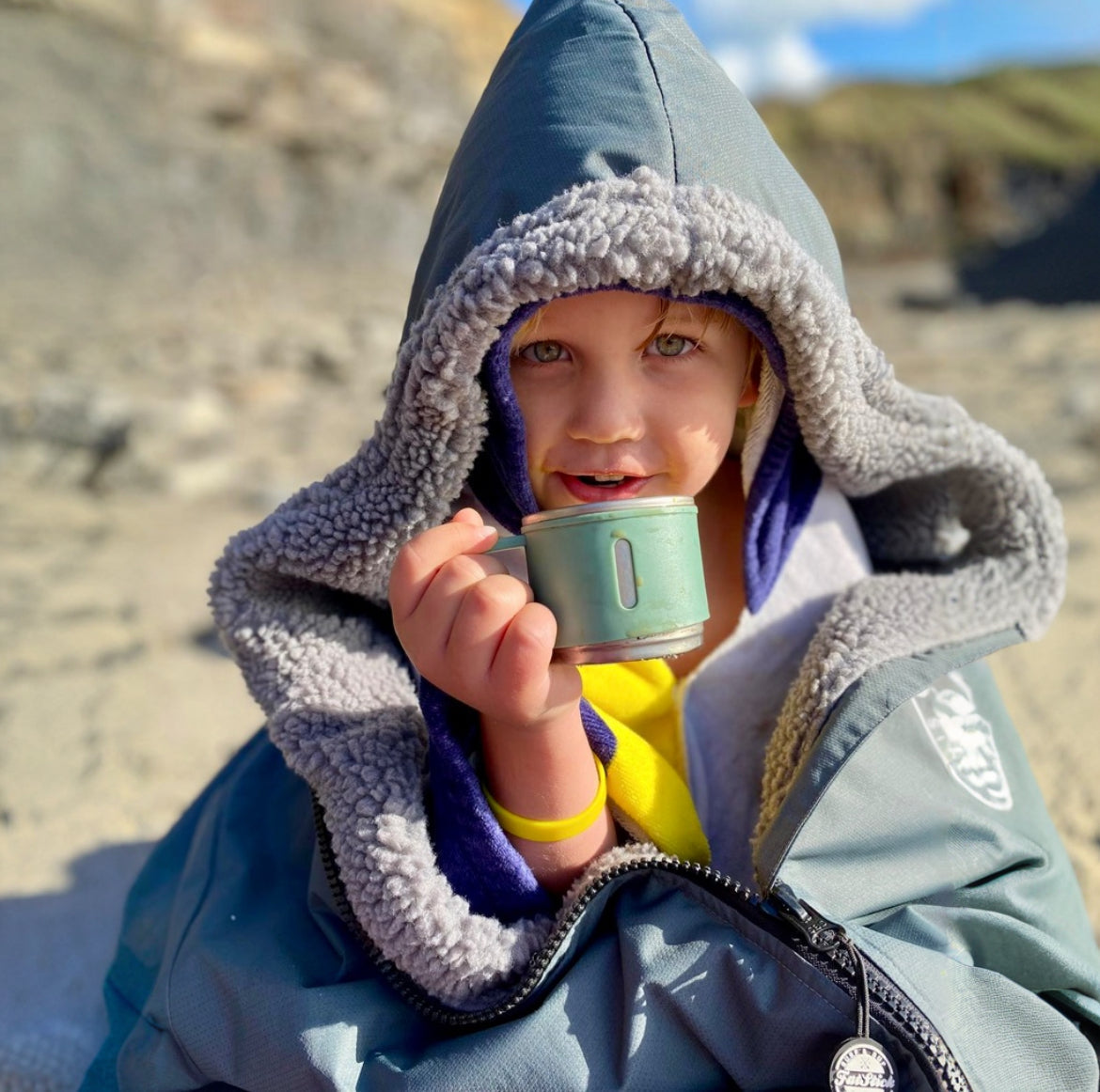 FatStick Kids Waterproof Changing Robe – Sherpa Fleece Lined (Ages 5-13)