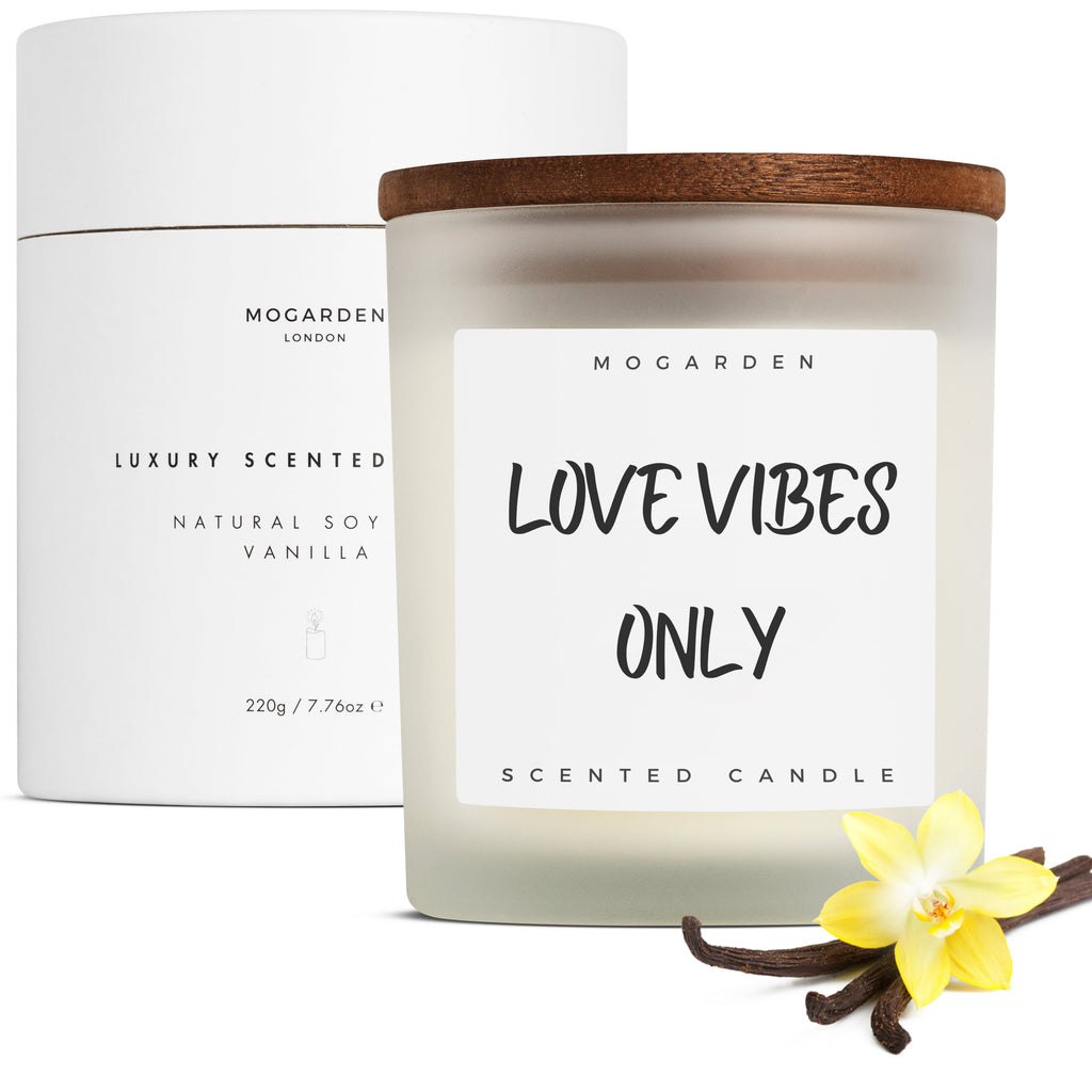 Mogarden Vanilla Amber Soy Wax Candle - Luxury Girlfriend Gift, 220g