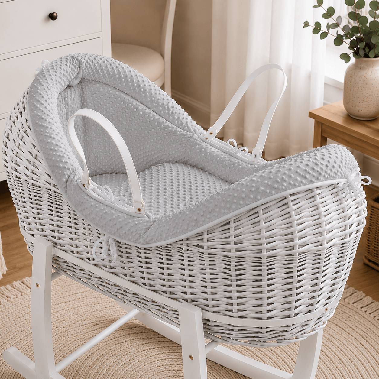 For Your Little One Wicker Deluxe Pod Moses Basket with Rocking Stand
