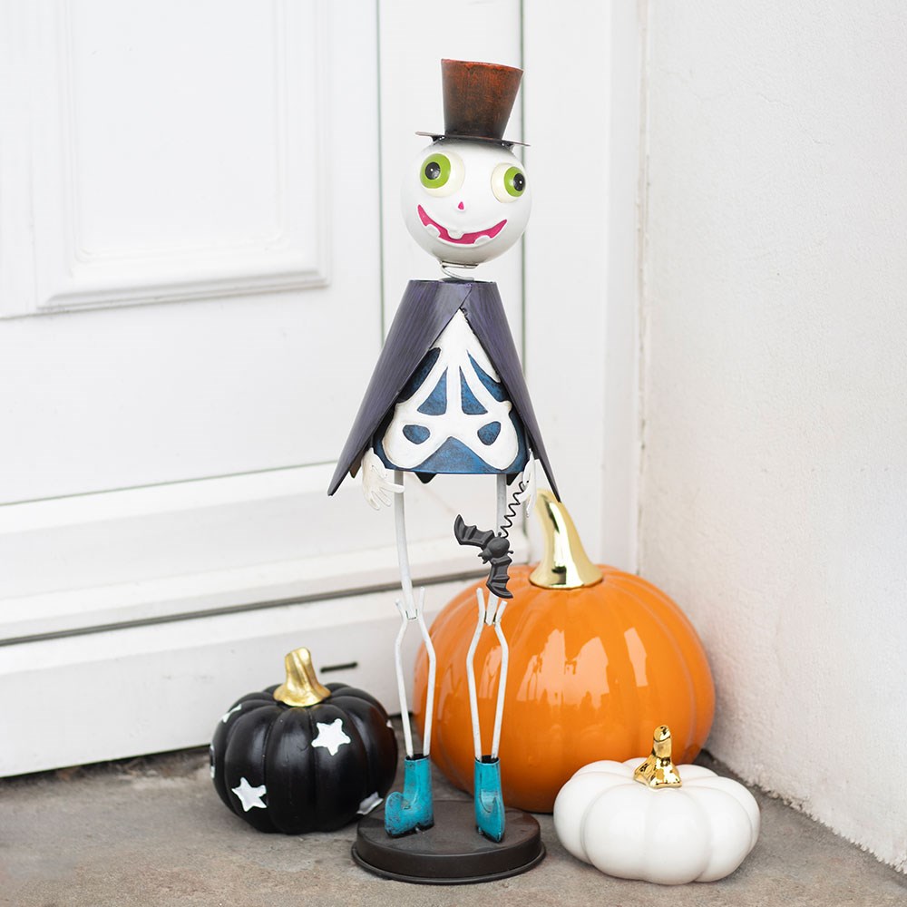 Kate's Clothing Skeleton Ornament – Metal Gothic Top Hat Halloween Decor