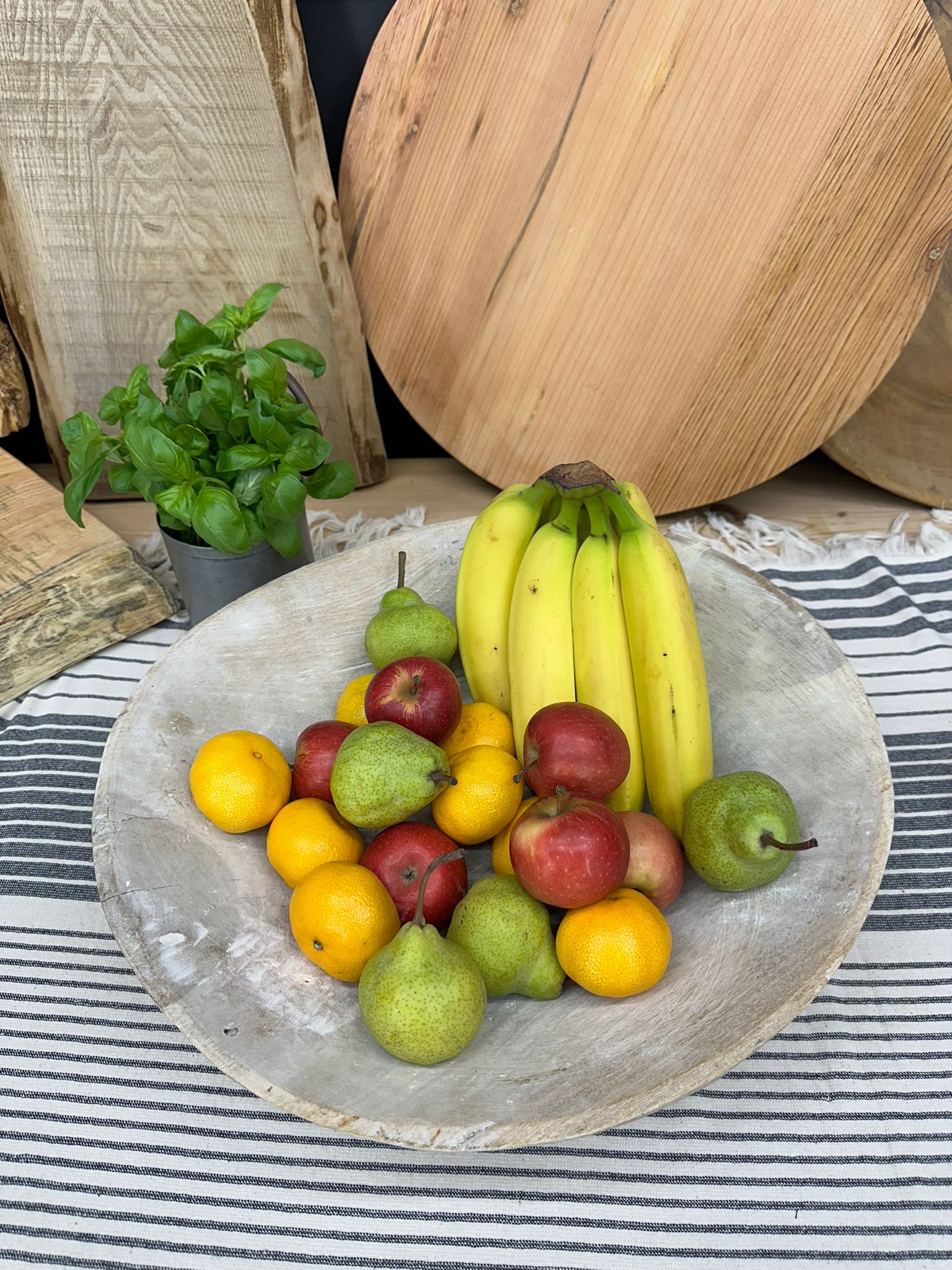 Rustic Warehouse Norfolk Vintage Hand-Carved Bleached Wooden Serving Bowl