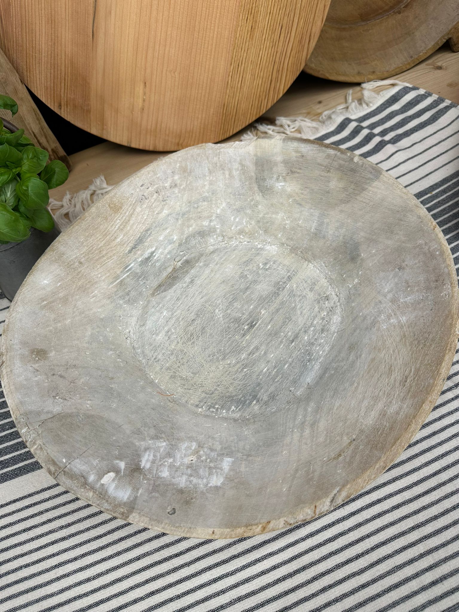 Rustic Warehouse Norfolk Vintage Hand-Carved Bleached Wooden Serving Bowl