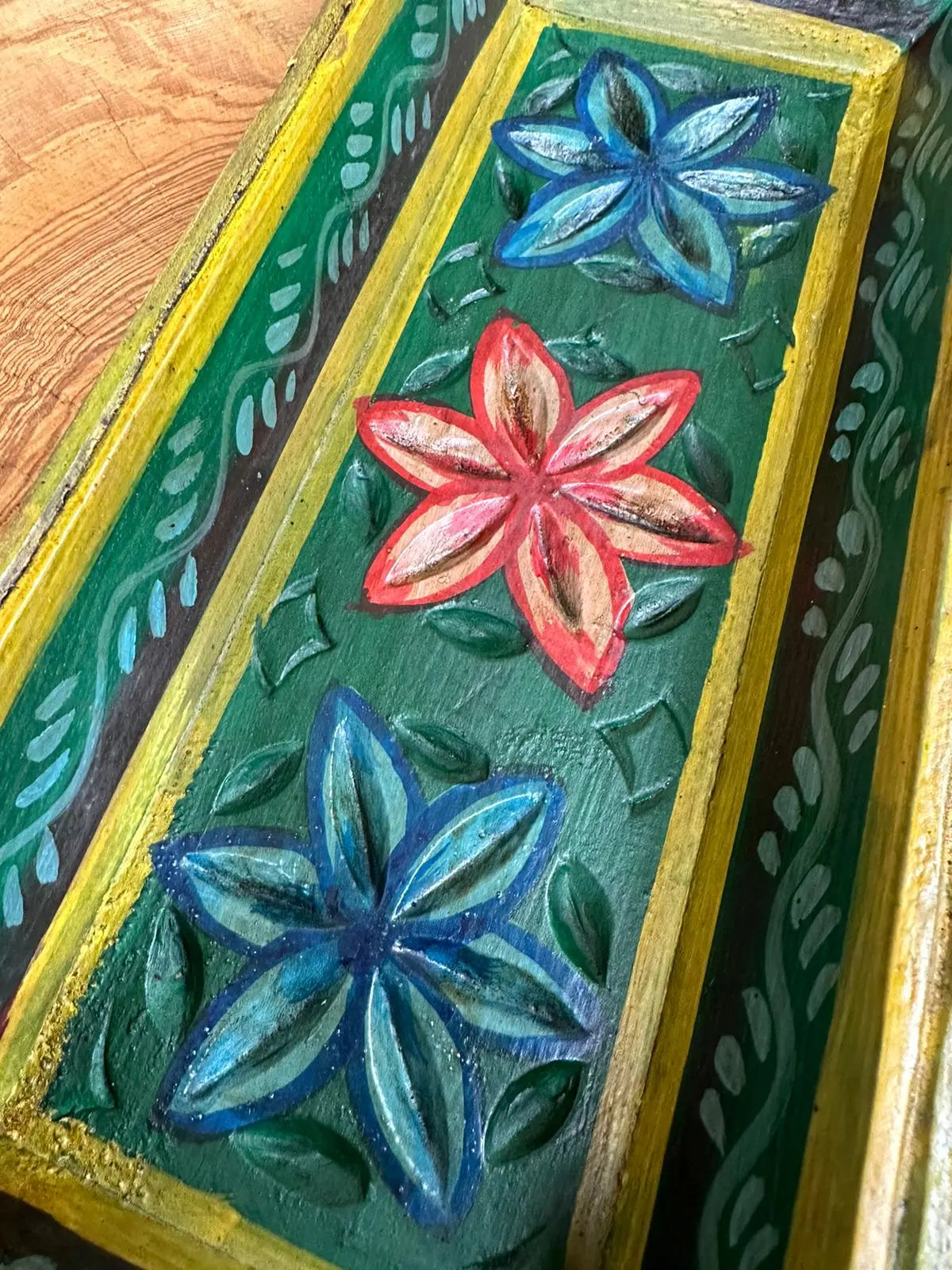 Rustic Warehouse Norfolk Vintage Hand Painted Wooden Serving Tray Bowl