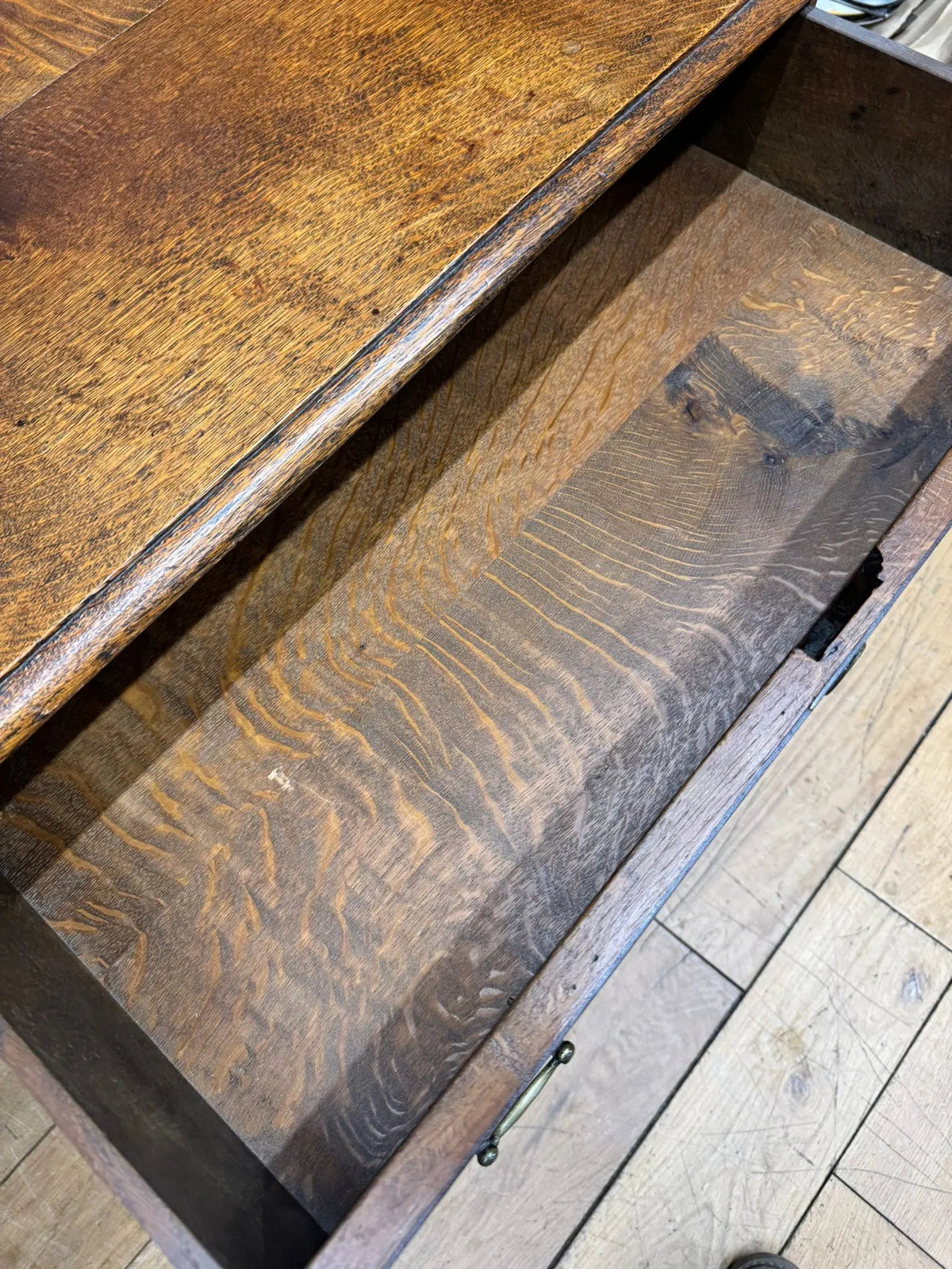 Antique Carved Oak Side Table with Drawer / Occasional Lamp Hall Table