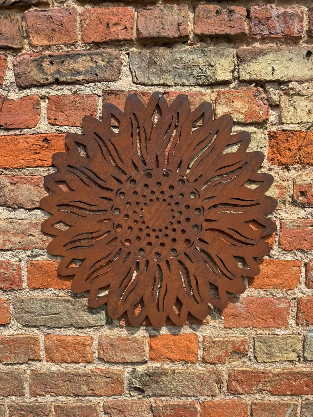 Rustic Metal Sunflower Garden Wall Art – 55cm Steel Outdoor Sculpture