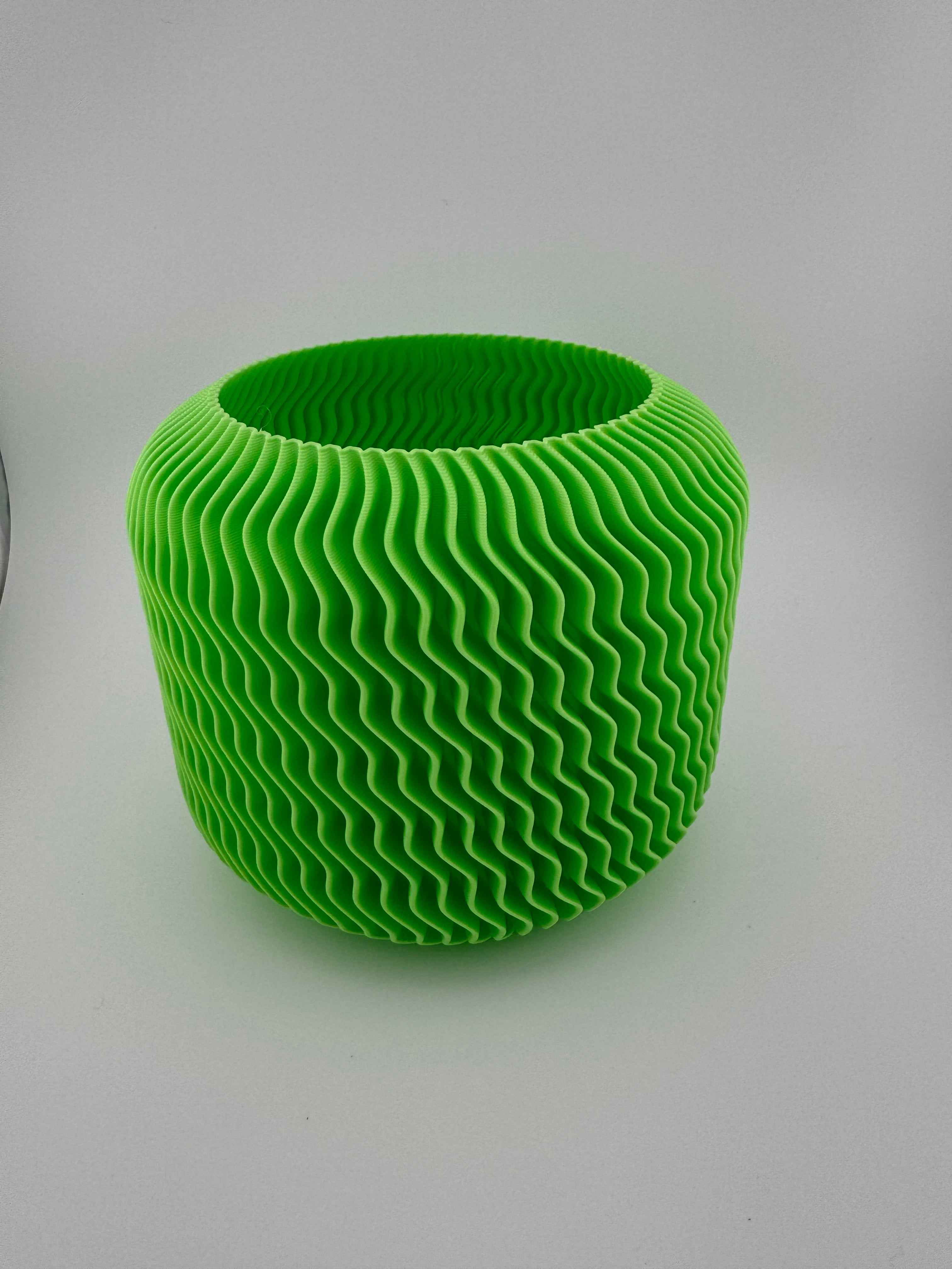 Malibu plant pot