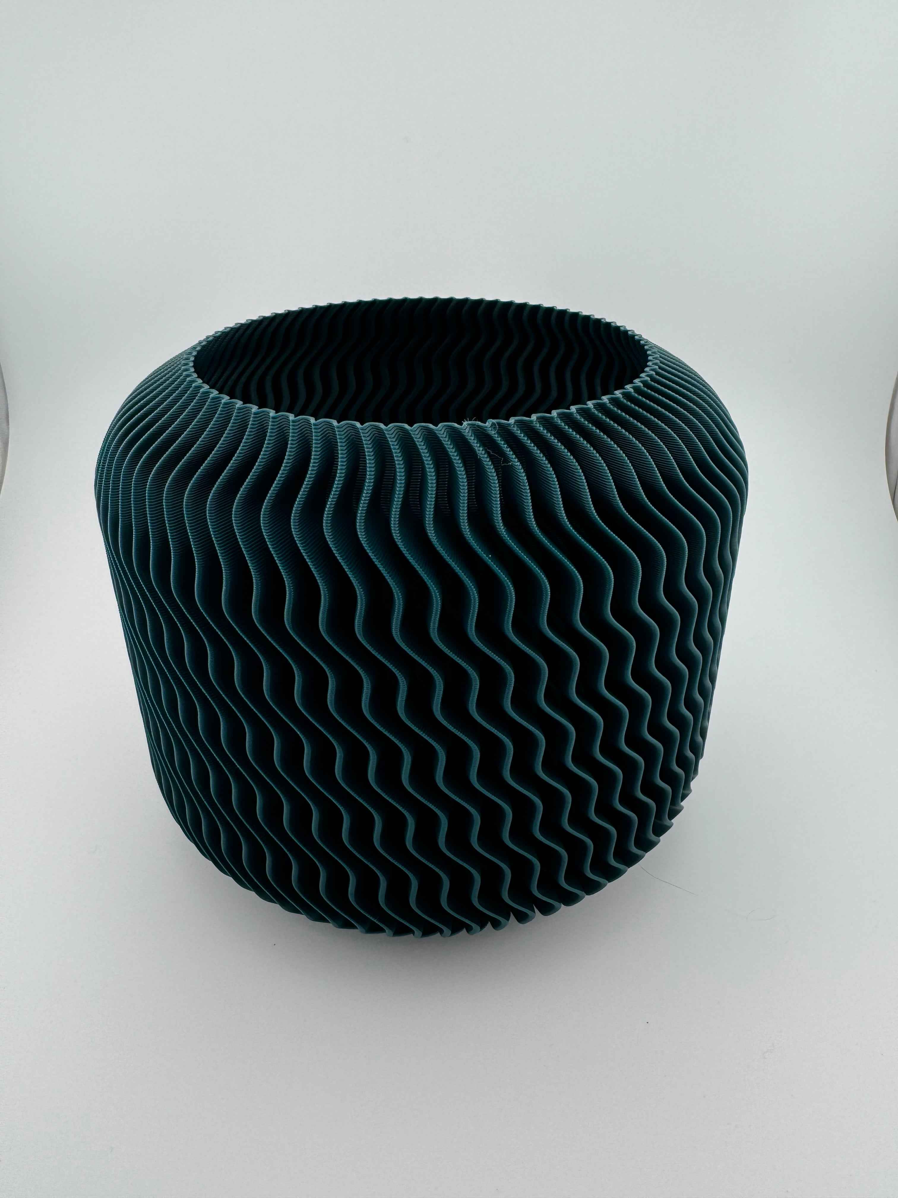 Malibu plant pot