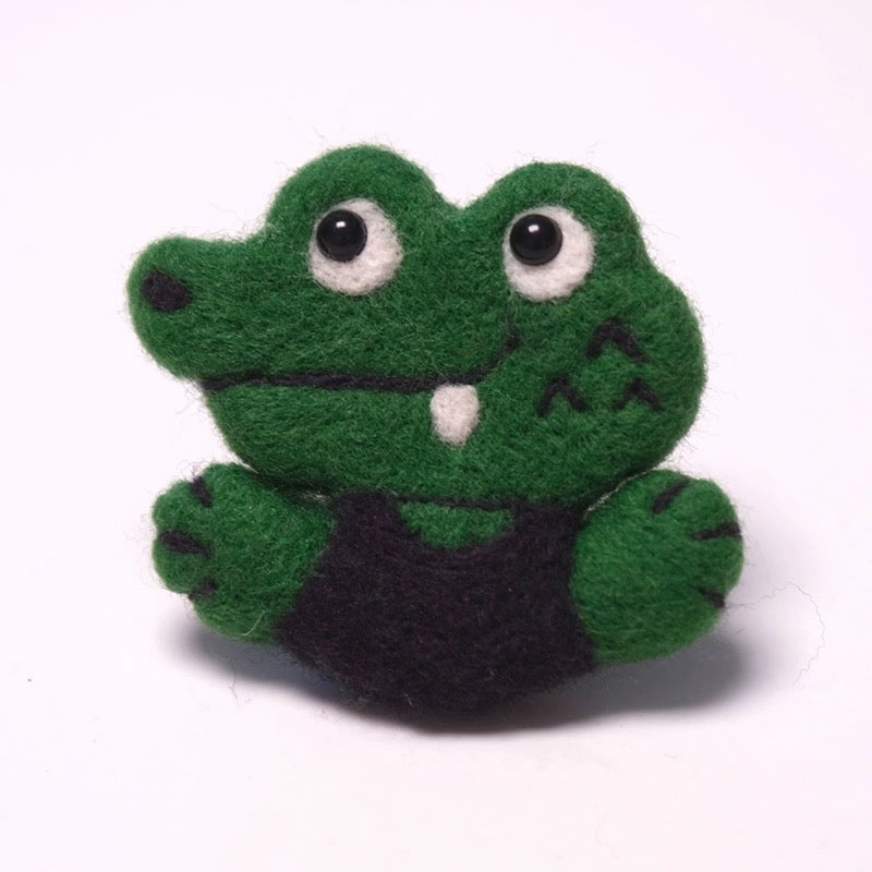 LuLuFun Studio NINIGOGO EGO Needle Felted Brooch – Handmade Fluffy Pin