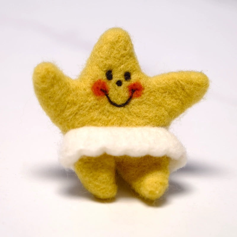 LuLuFun Studio Star Dancing Needle Felted Brooch – Handmade Fluffy Pin