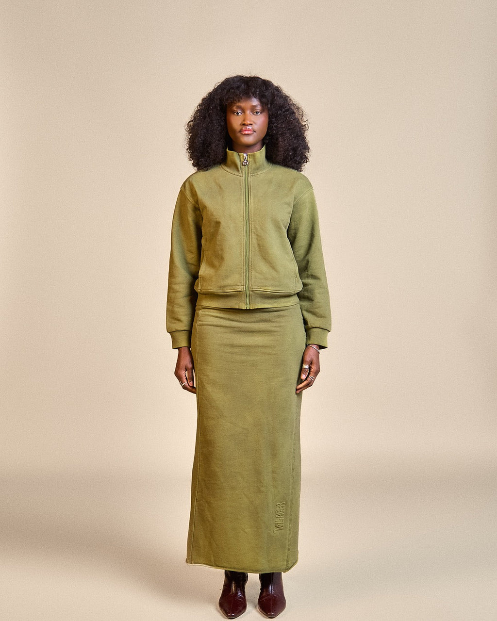 Villager Women’s Washed Olive Set