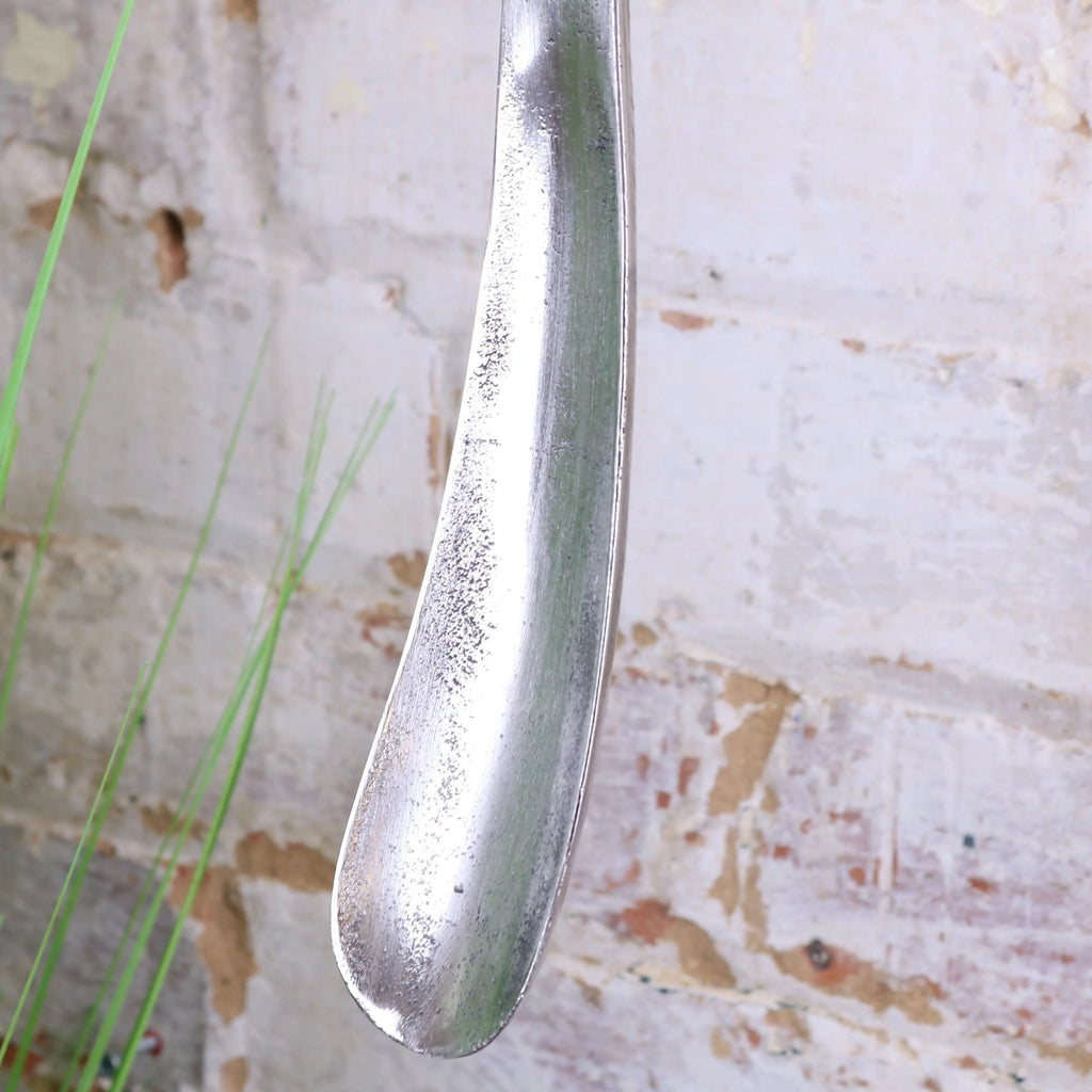 Kelsih Chunky Metal Shoe Horn Vintage Style