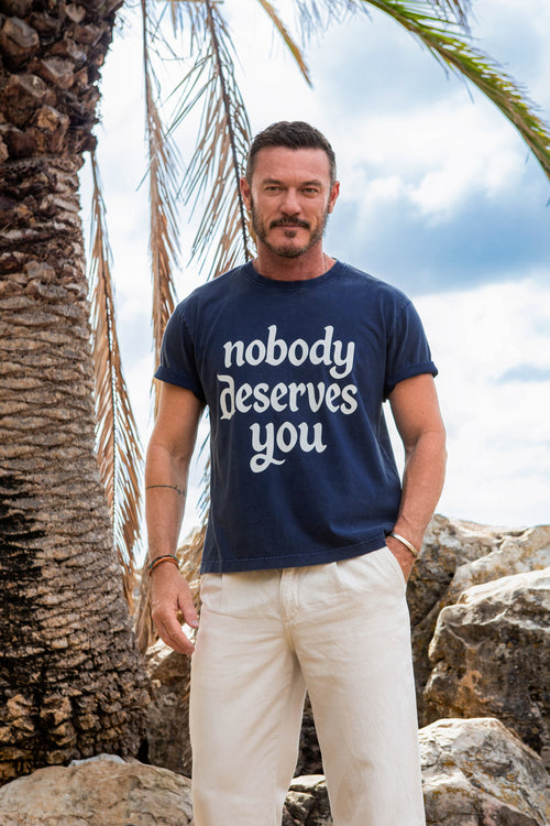 "The Edit" T-shirt | Deserve