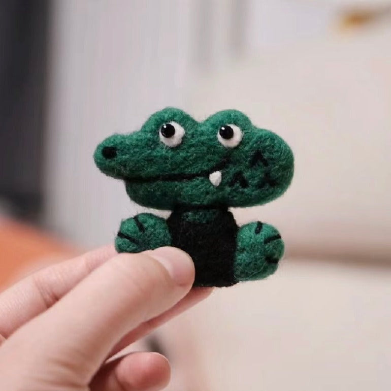LuLuFun Studio NINIGOGO EGO Needle Felted Brooch – Handmade Fluffy Pin