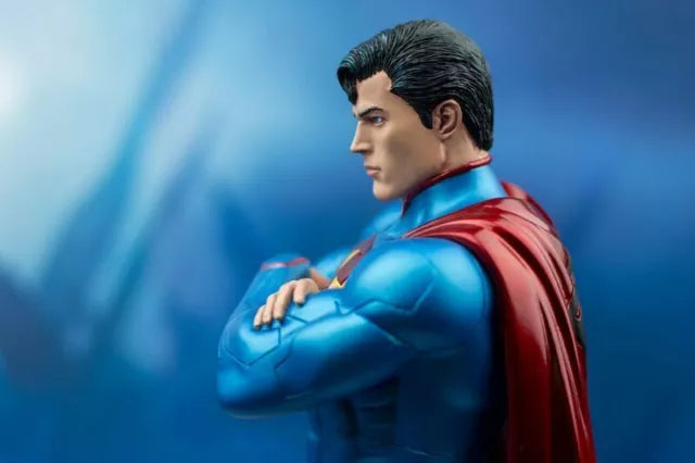 Ikon Collectables Superman New 52 1:6 Scale Statue - Limited Edition