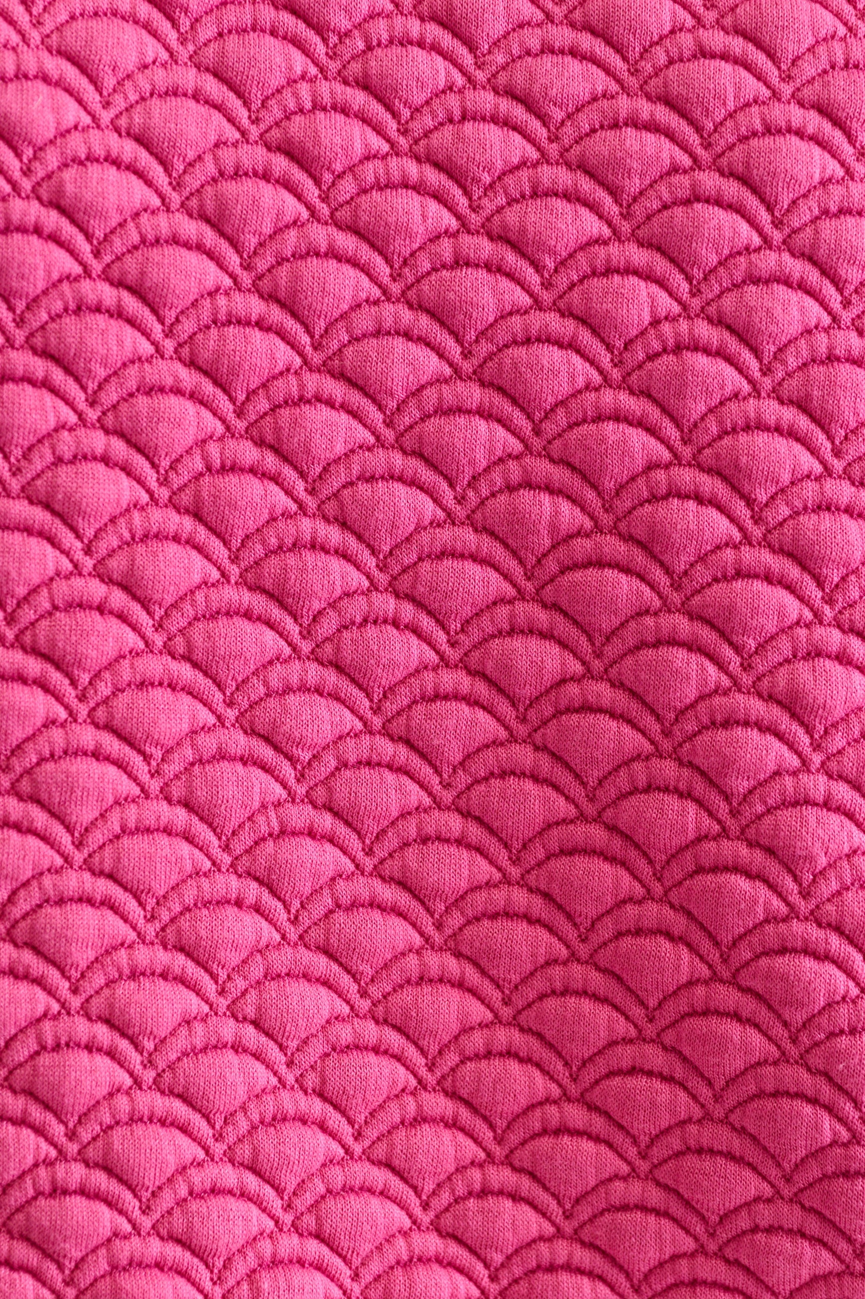 Jan Scallop Quilt Sweatshirt - Pink