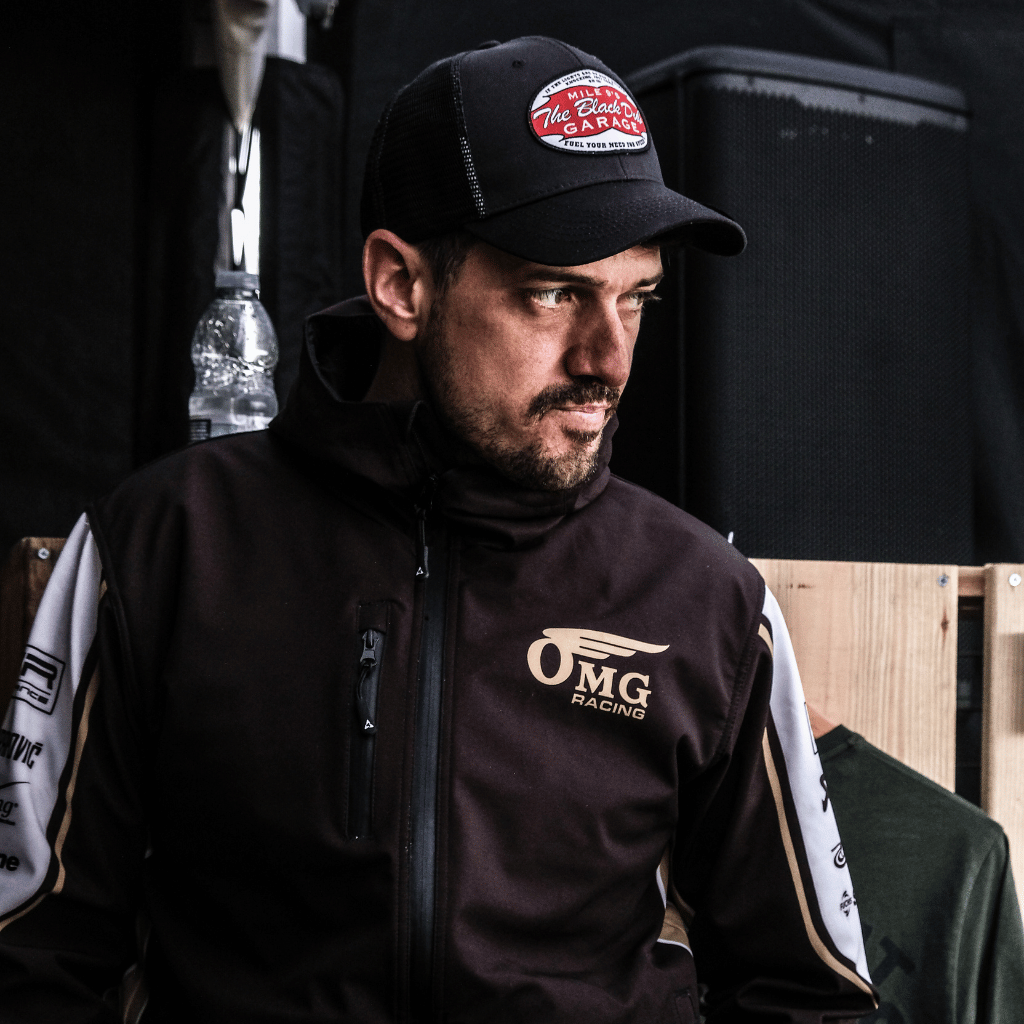 Uggly and Co Black Dub Garage Trucker Hat – Retro Mesh Adjustable Cap