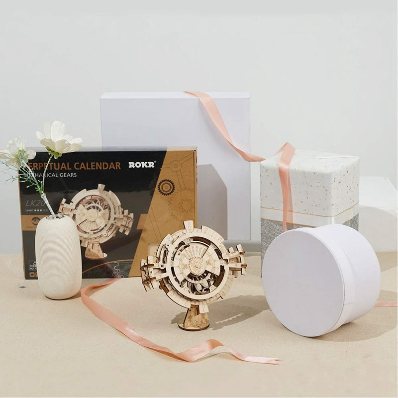 Snaps Perpetual Calendar – DIY 3D Wooden Puzzle Mechanical Desk Decor