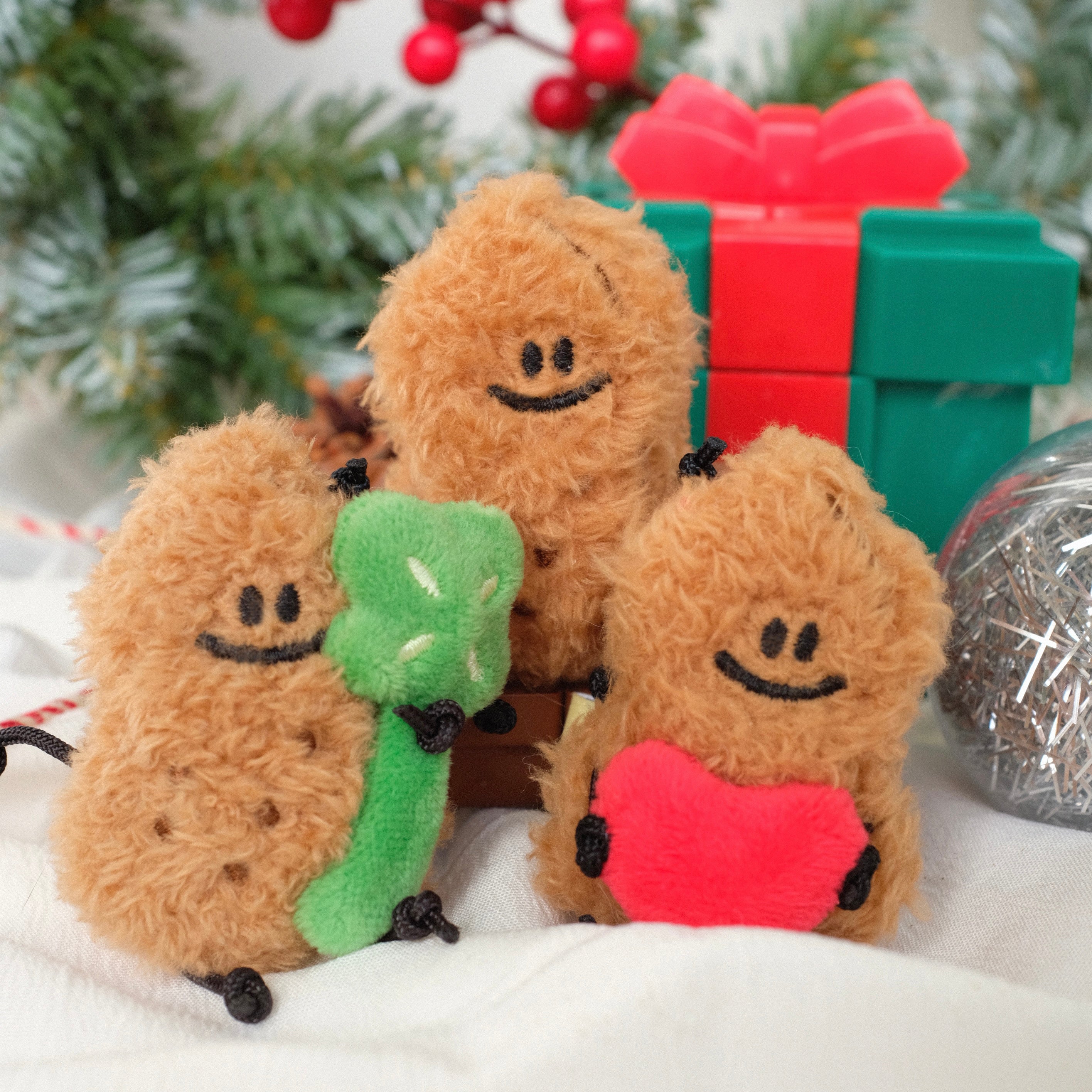 Mini Peanut Plush Keychain – Cute Smiling Bag Charm by Fickle Plan