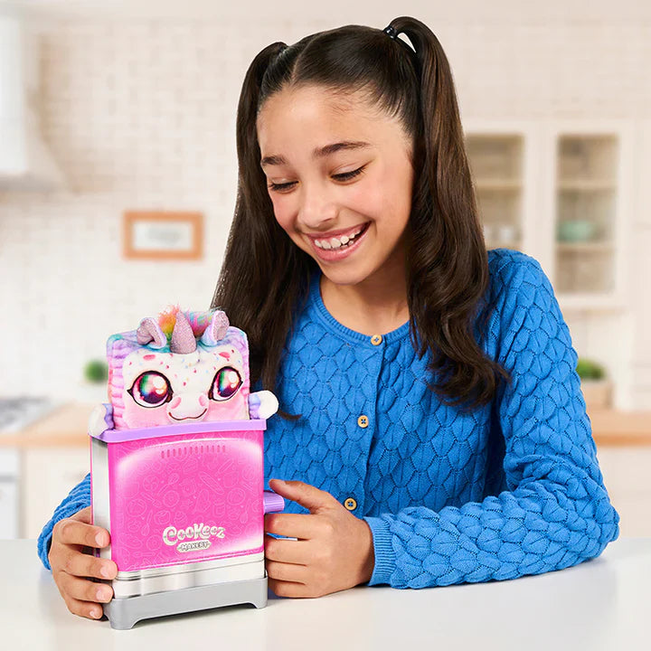 Cookeez Makery Toasty Treatz Scented Surprise Plush Toy by Snaps