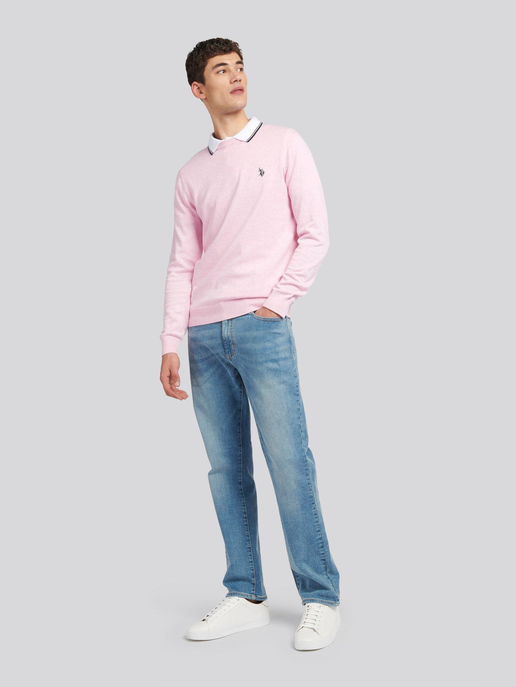 Mens 5 Pocket Regular Fit Denim Jeans in Mid Wash