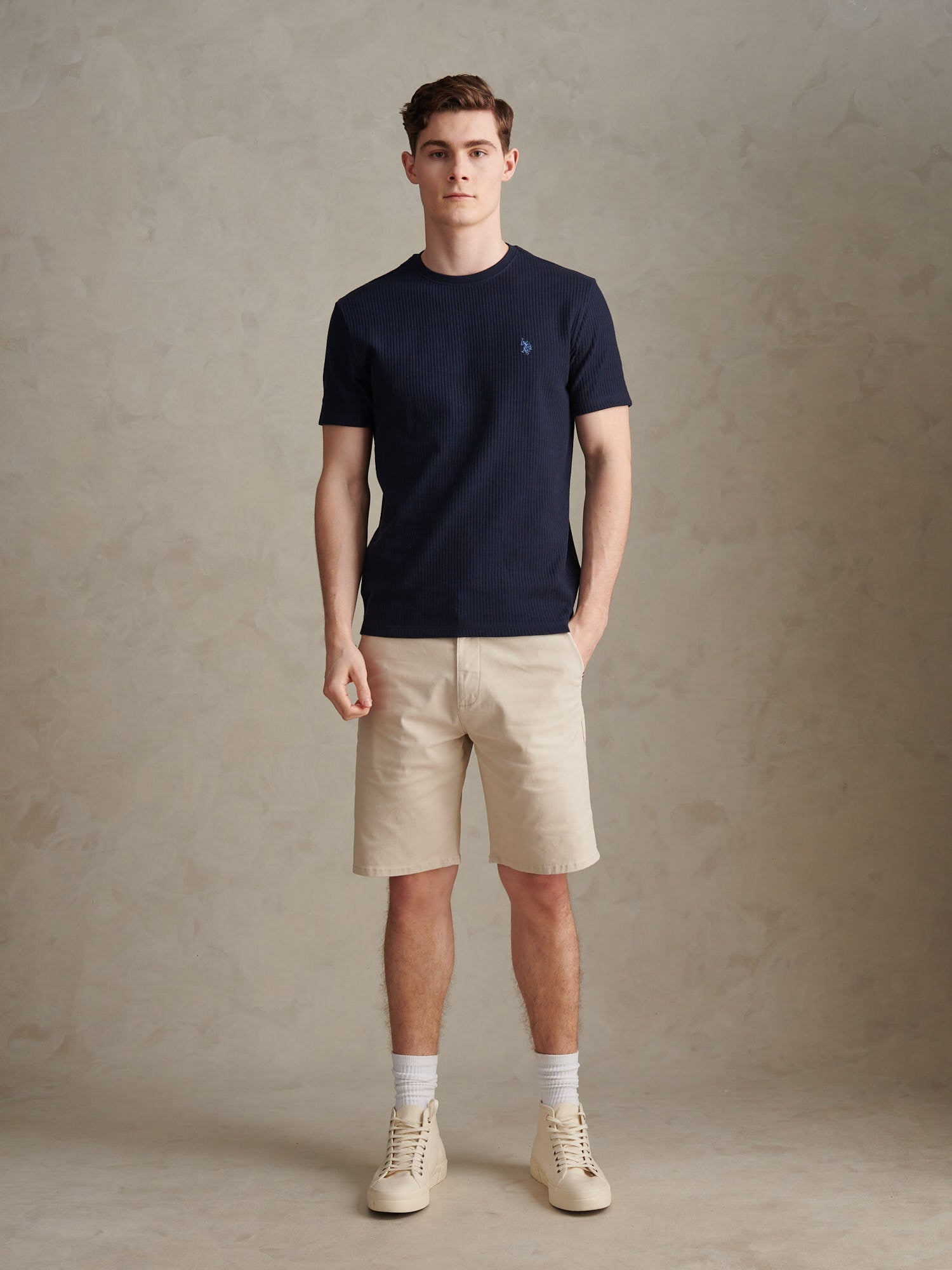 Mens Classic Chinos Shorts Beige
