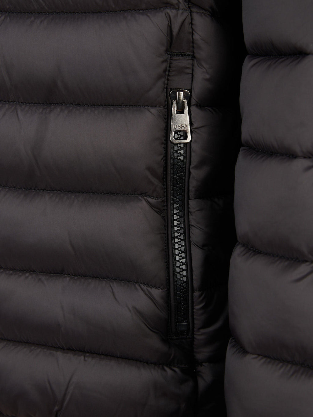 Mens Lightweight Bound Quilted Jacket Black Bright White DHM