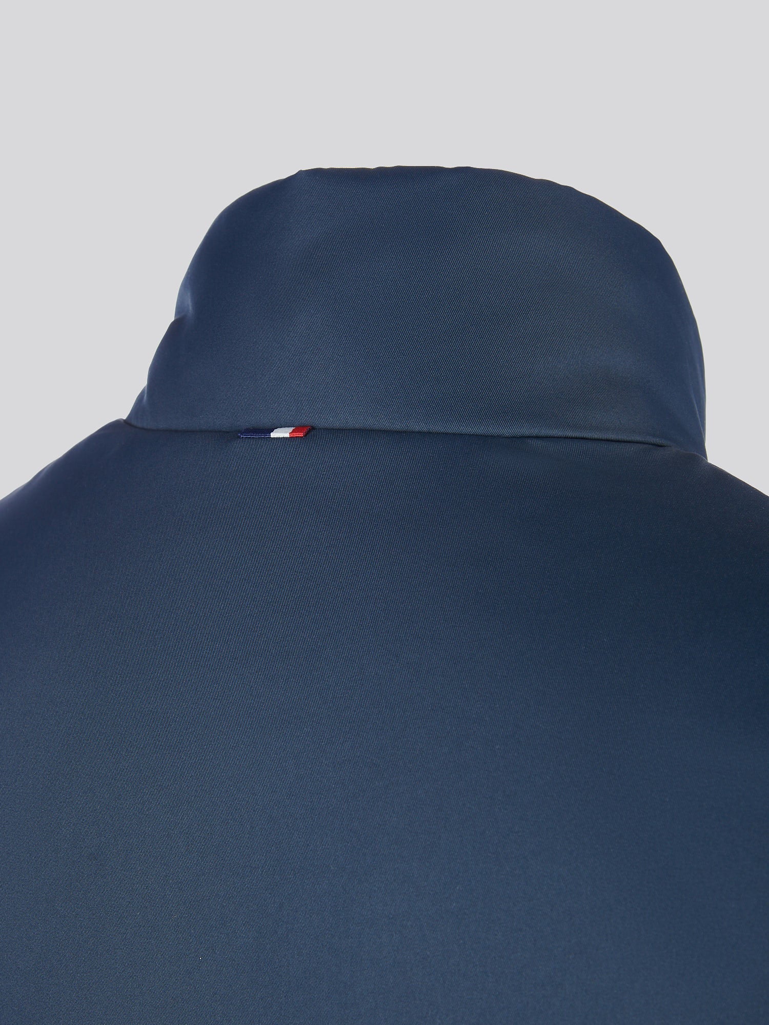 Mens Lightweight Quilt Funnel Puffer in Dark Sapphire Navy / Moonlight Blue DHM