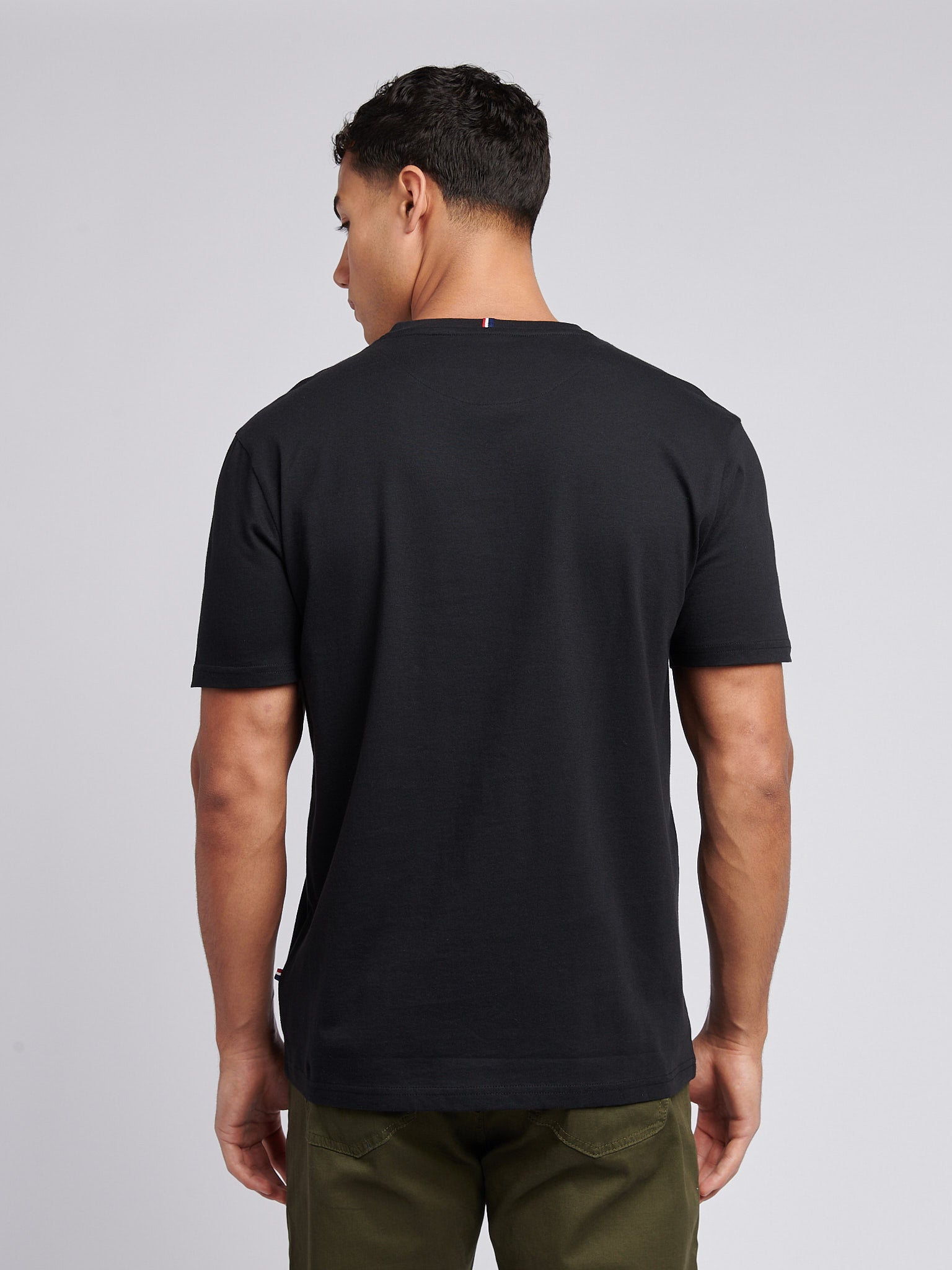 Mens Double Horsemen Pocket T-Shirt in Black Bright White DHM