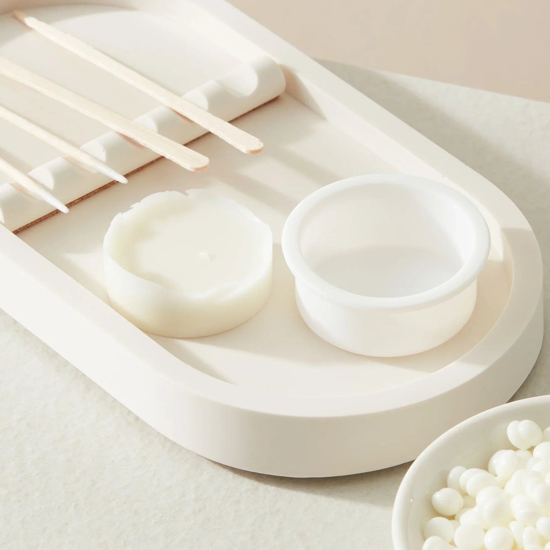 The London Brow Company Mini USB Wax Heater – Portable Facial Waxing Kit