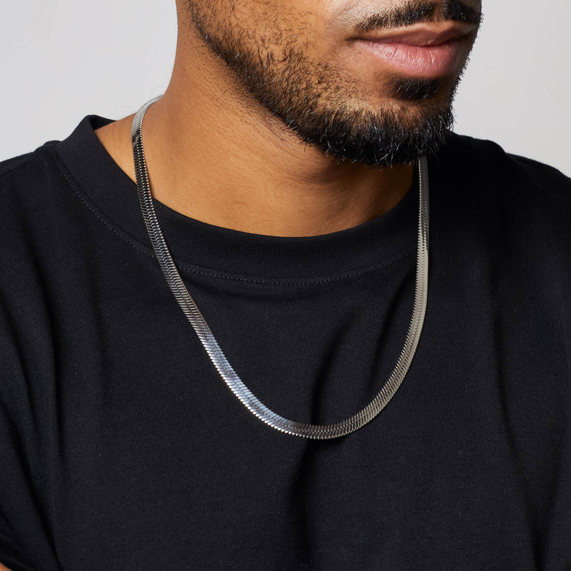 Gecko Jewellery Stainless Steel Herringbone Chain Necklace – Sleek Silver