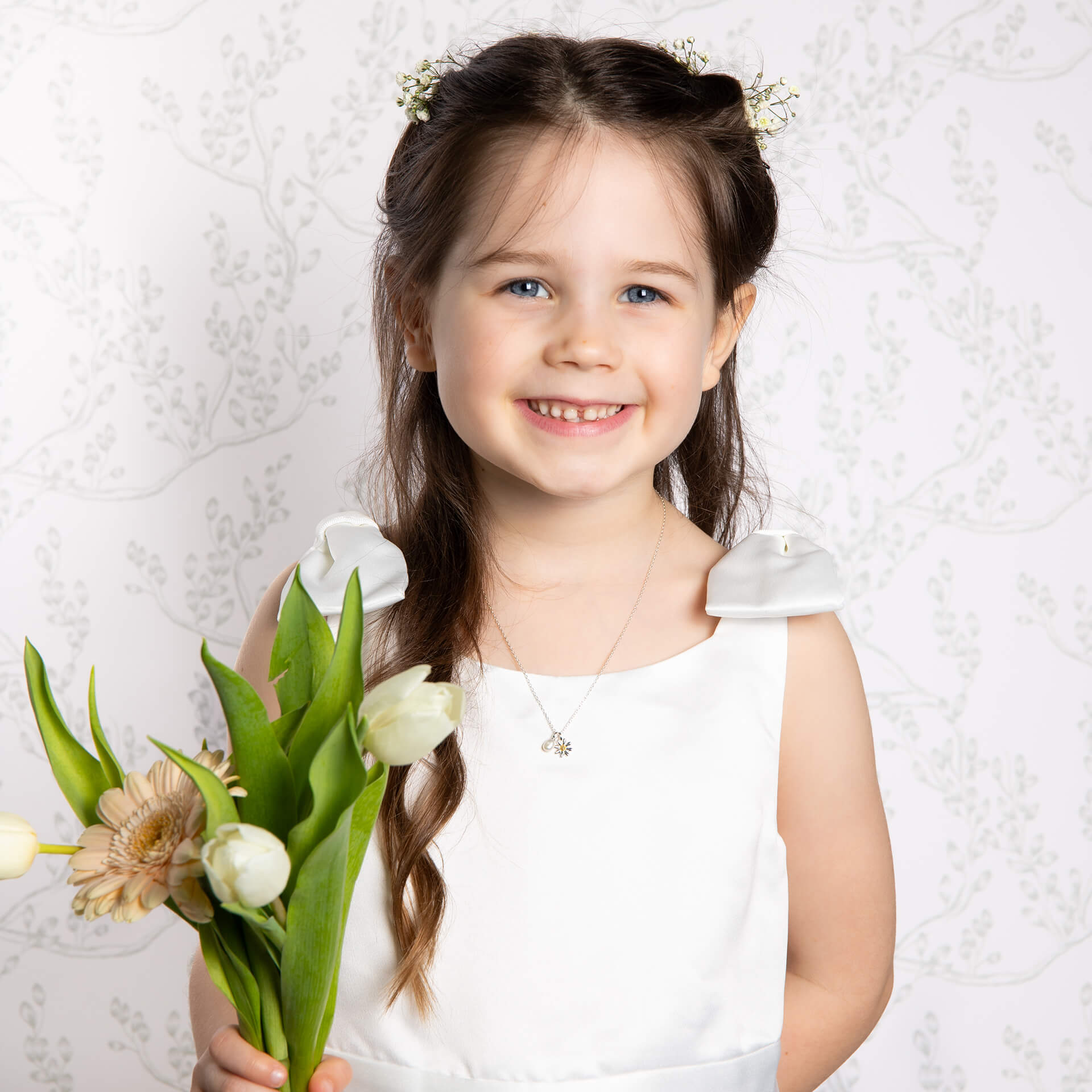 Gecko Jewellery Kids Daisy Charm Necklace – Silver & Gold with Pearl