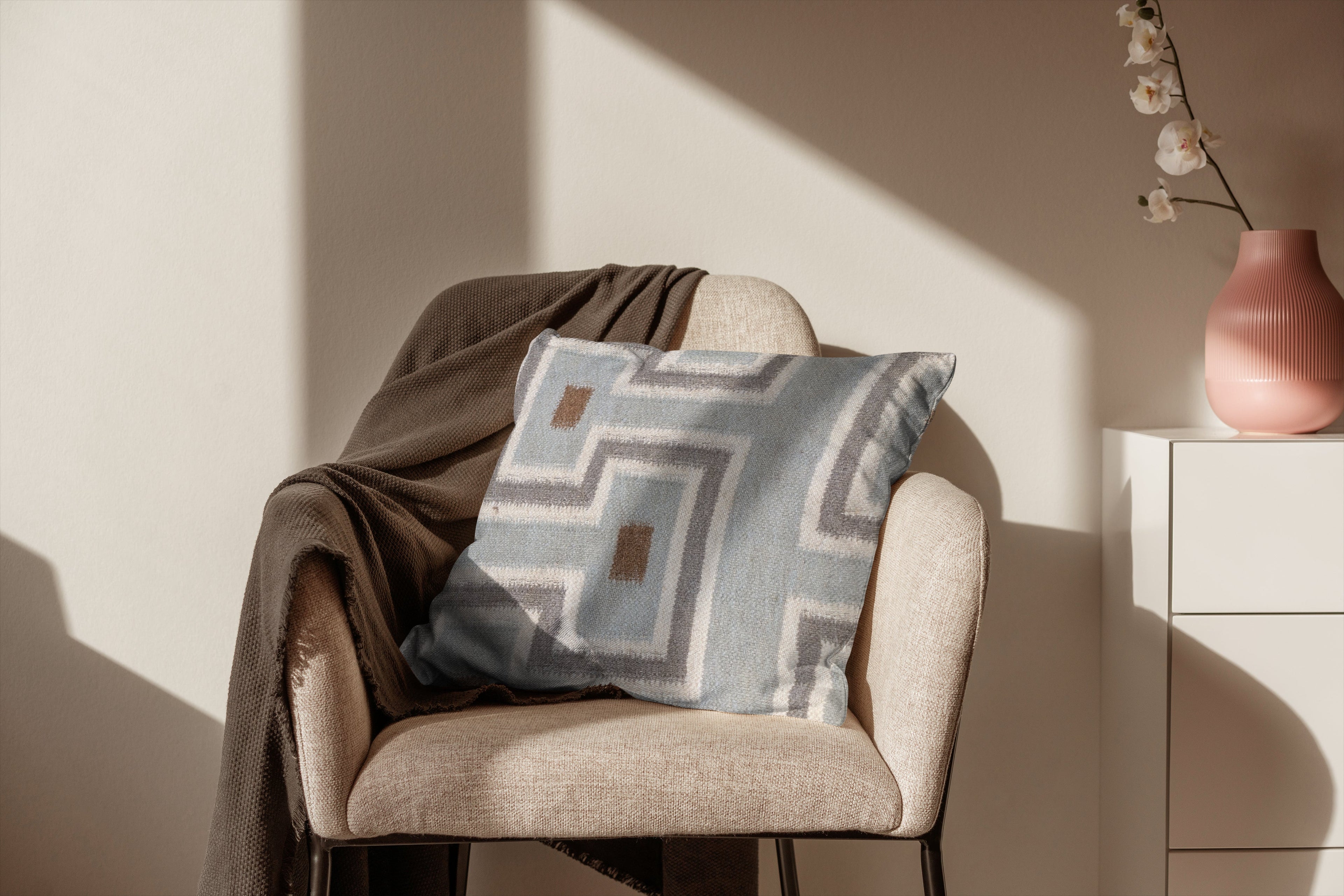 Turkish Kilim Vintage Cushion Cover - 40 x 40 cm
