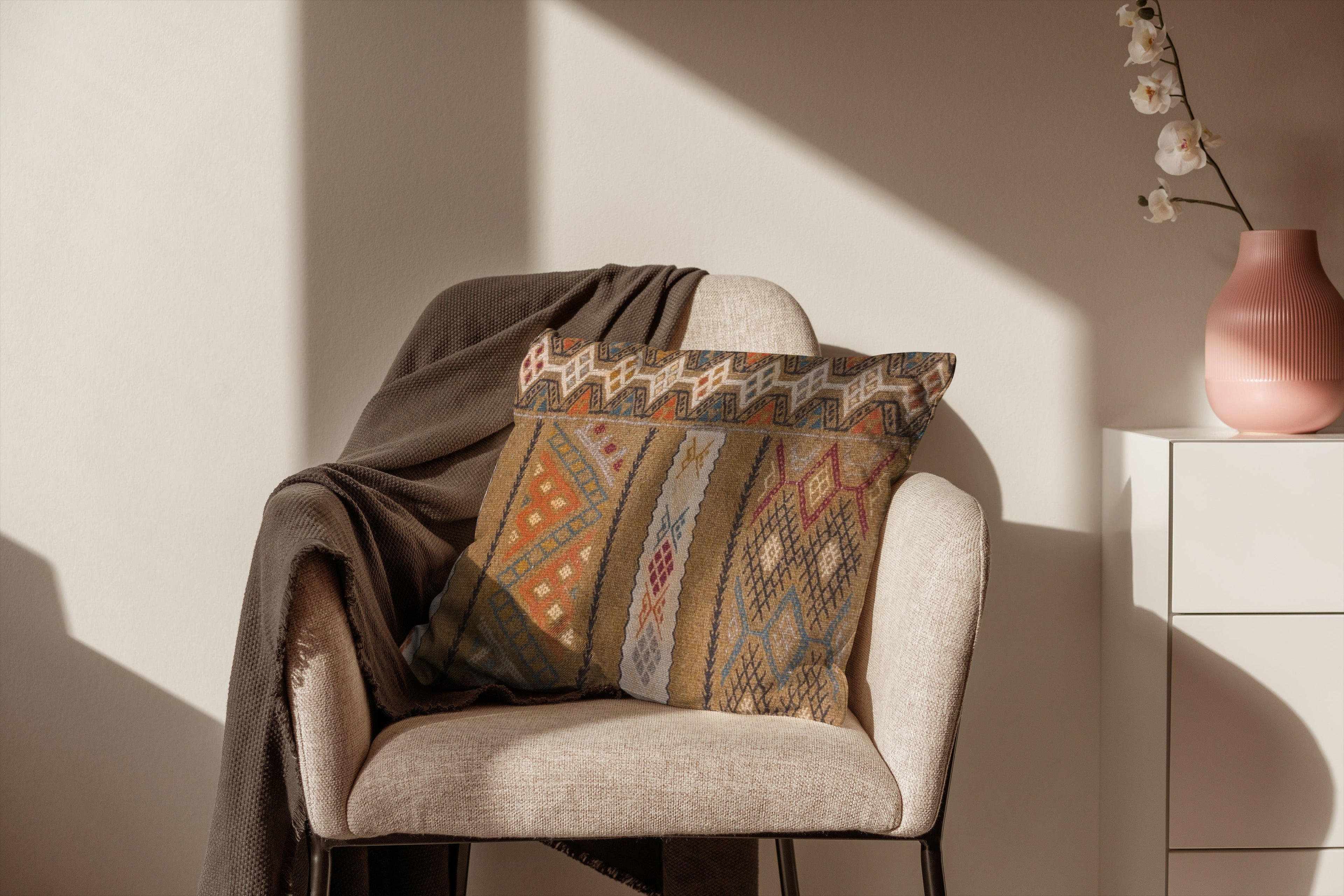 Turkish Kilim Vintage Cushion Cover - 40 x 40 cm