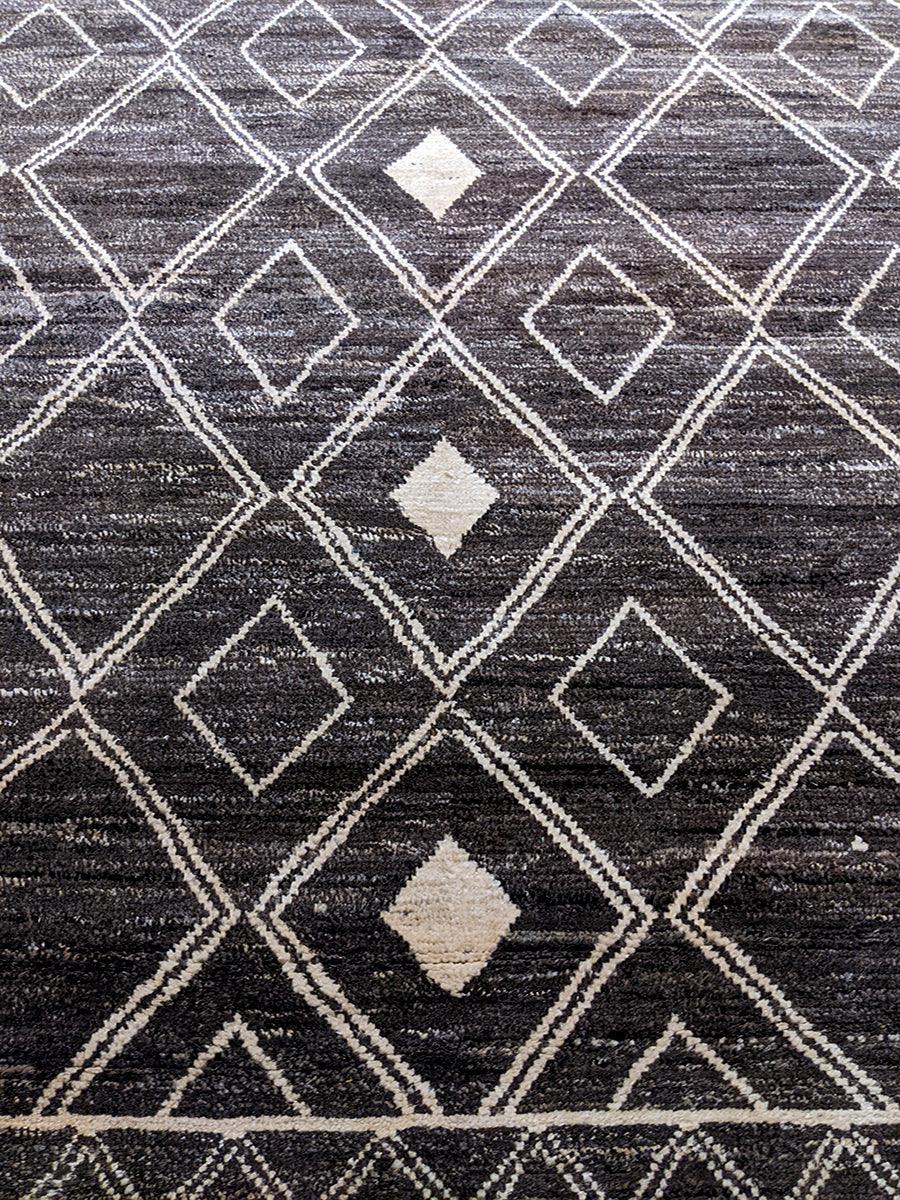 Meknes Hand Knotted Rug - 278 x 189 cm