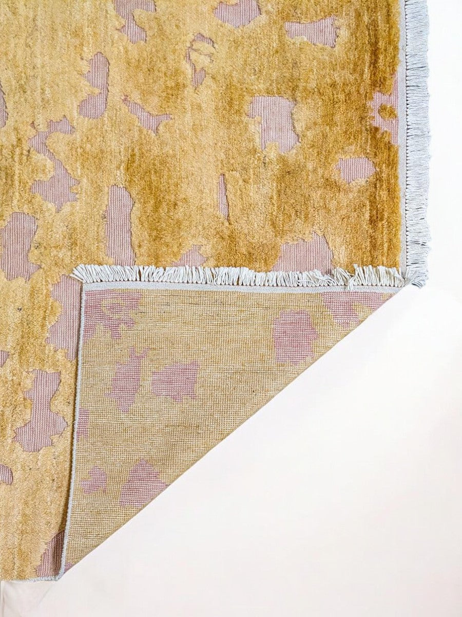 Metroista Hand Knotted Rug - 250 x 162 cm