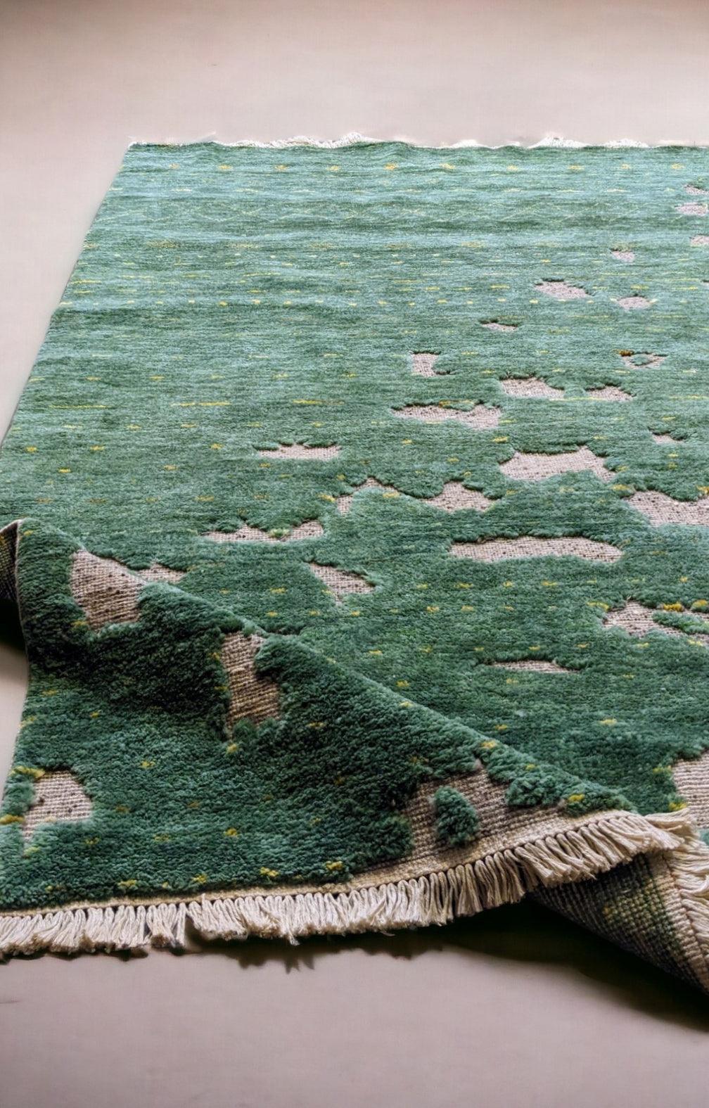 Agra Hand Knotted Rug - 253 x 159 cm