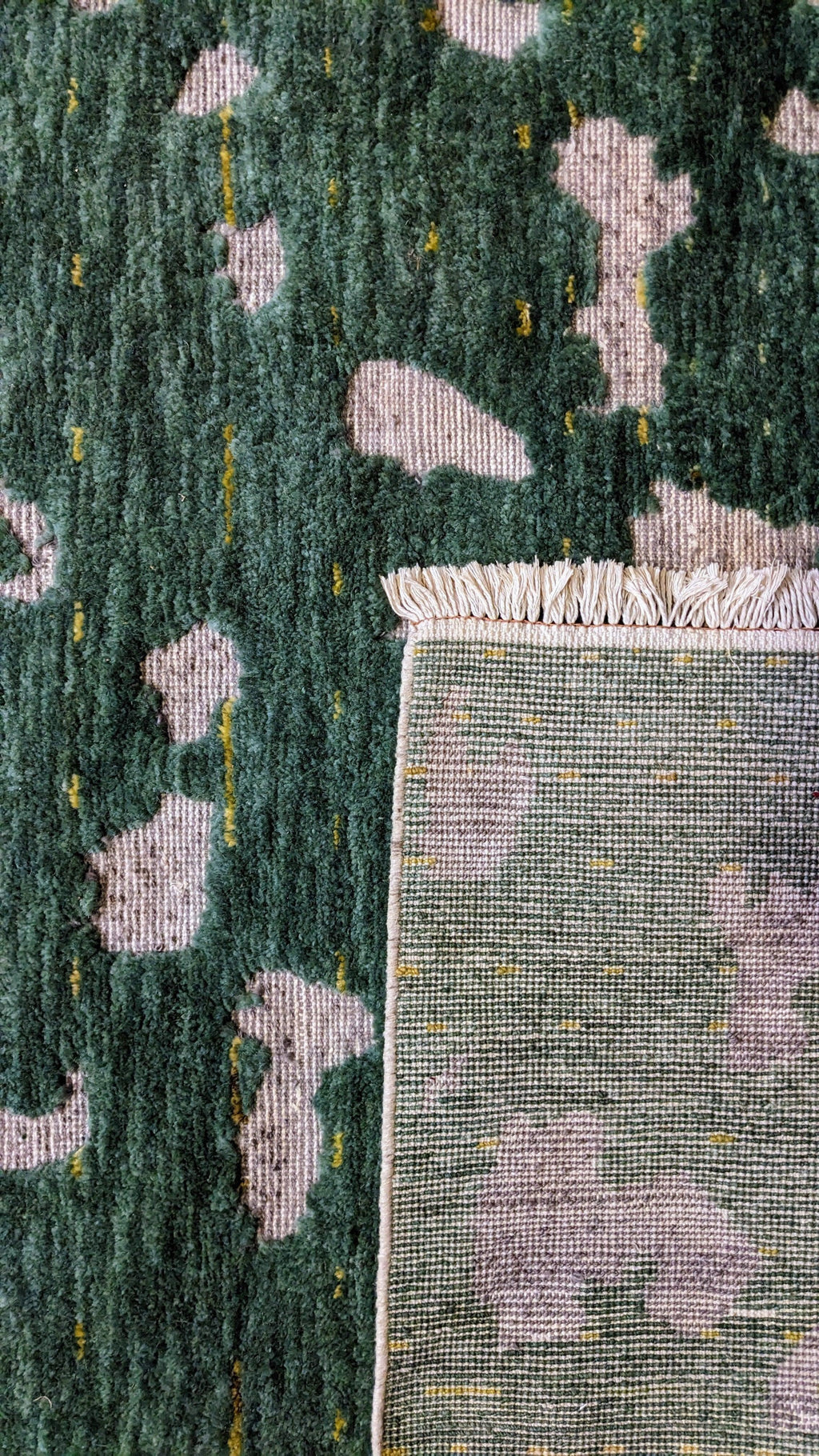 Agra Hand Knotted Rug - 253 x 159 cm