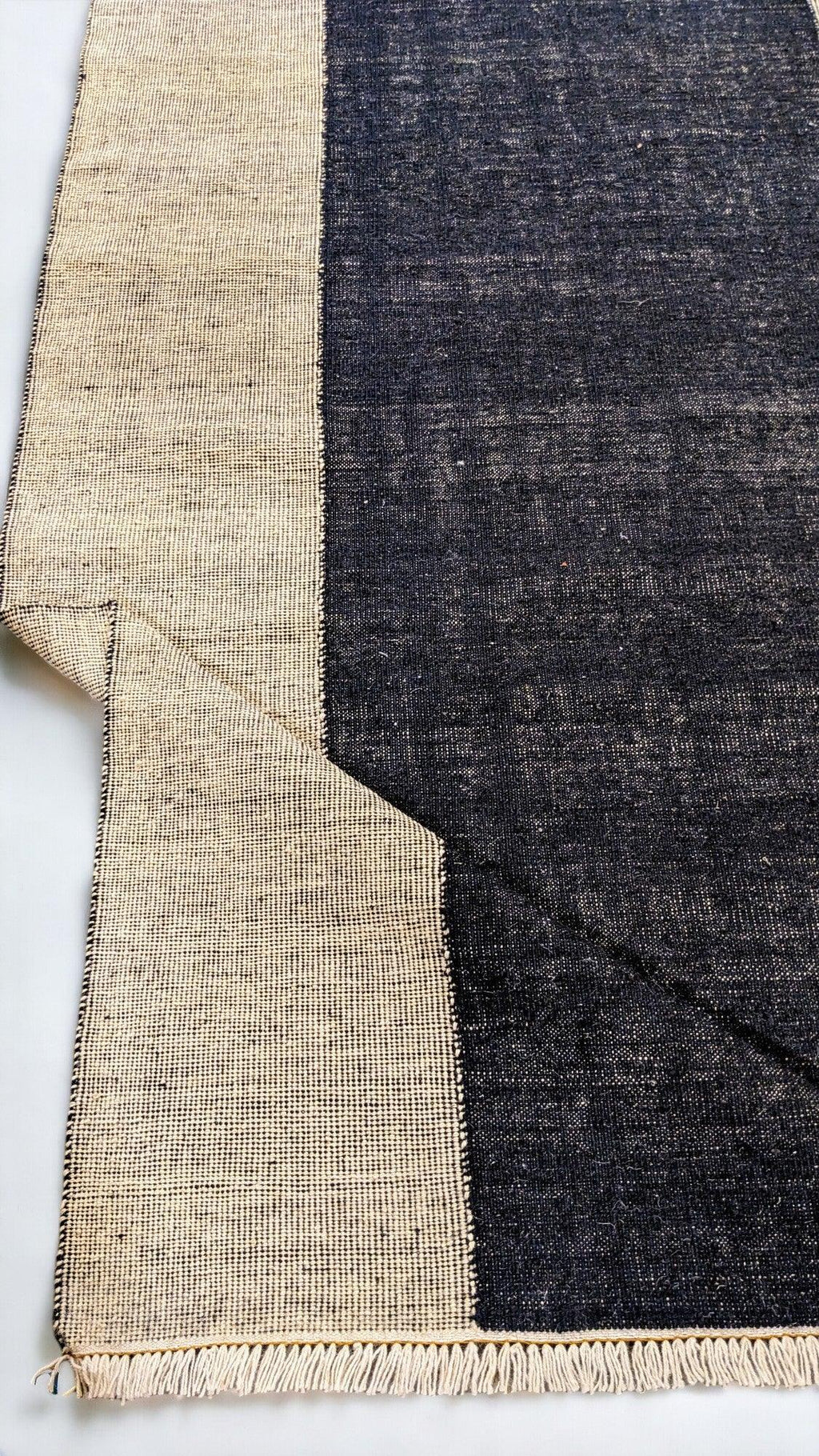 Eidos Flatweave Rug - 250 x 153 cm
