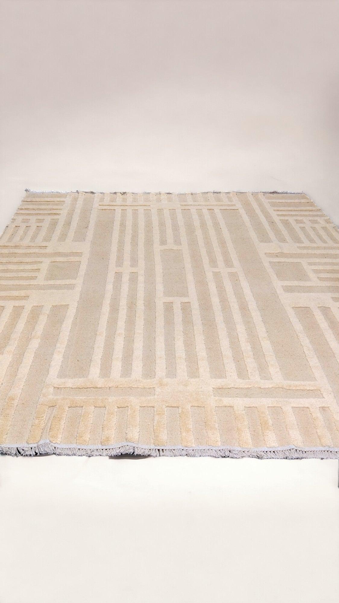 Veluxia Hand Knotted Rug - 278 x 250 cm
